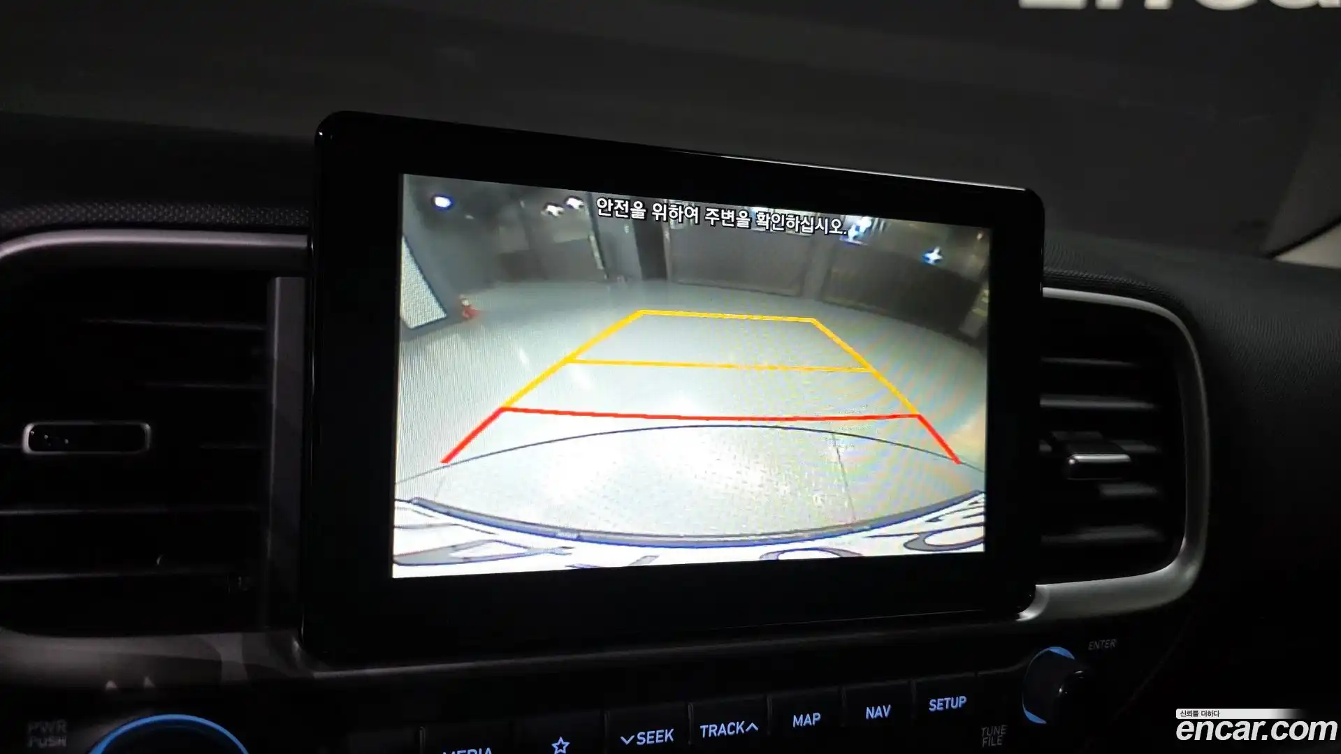 Venue Hyundai 2019.8-OPTION-019