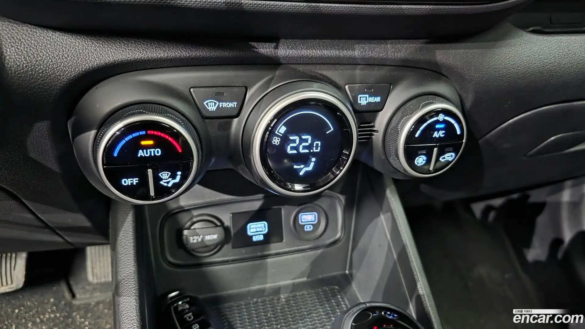 Venue Hyundai 2019.8-OPTION-021