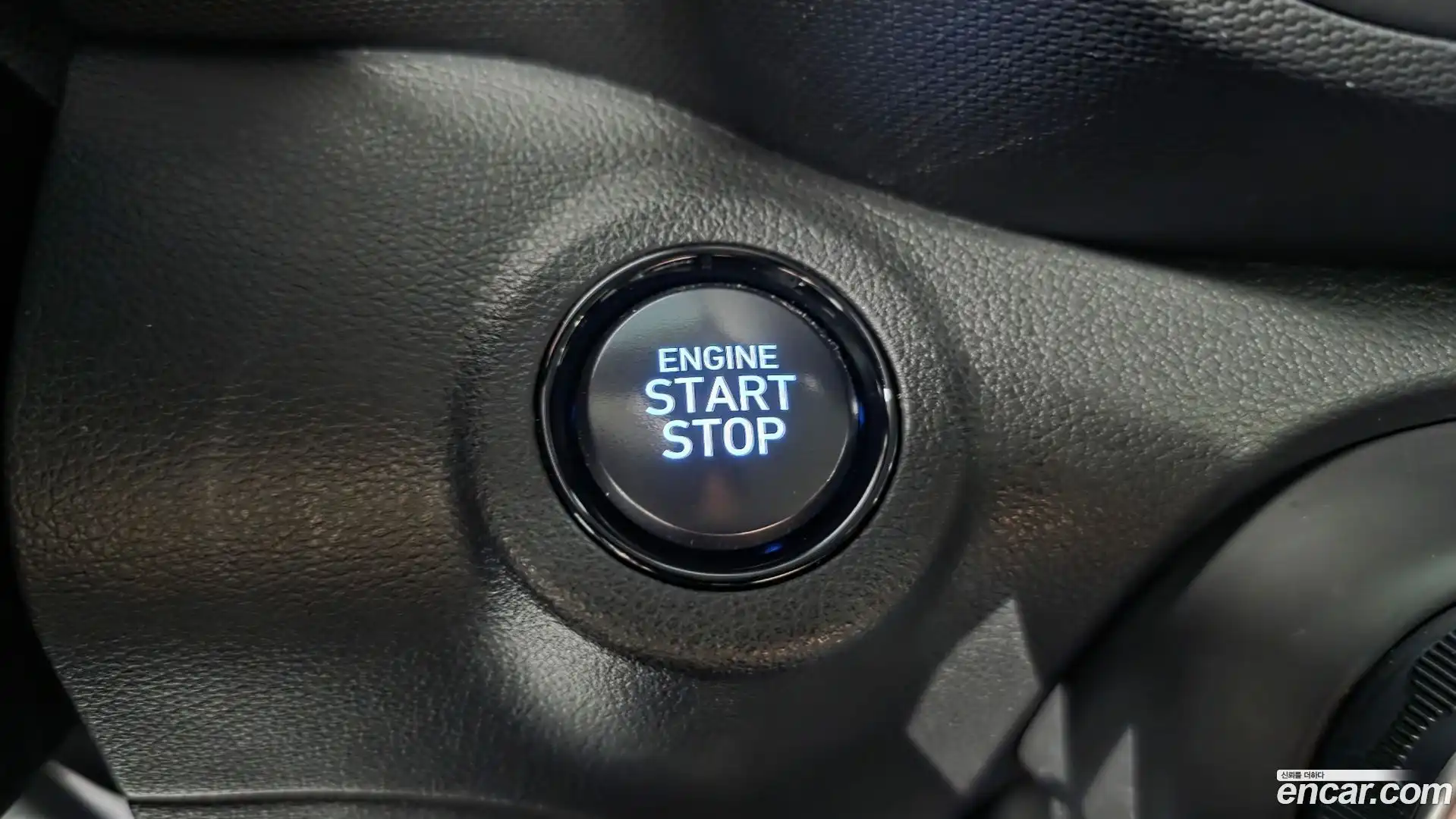 Venue Hyundai 2019.8-OPTION-023