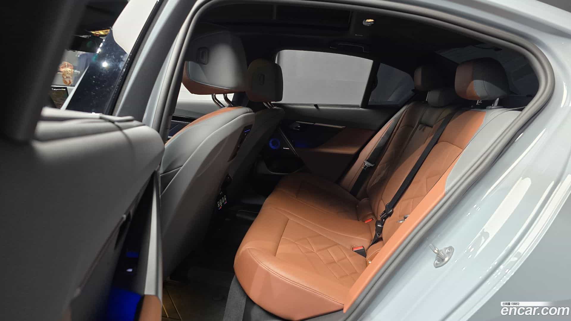 5-Series BMW 2024.4-OPTION-016