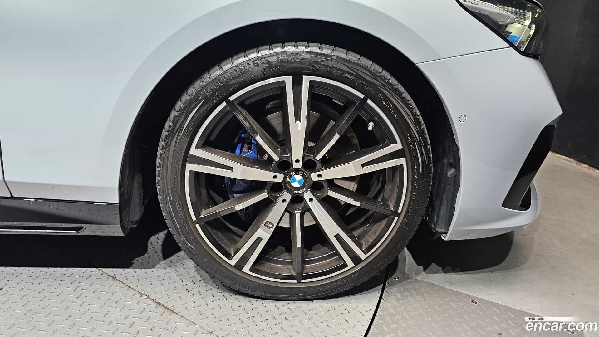 5-Series BMW 2024.4-OUTER-031