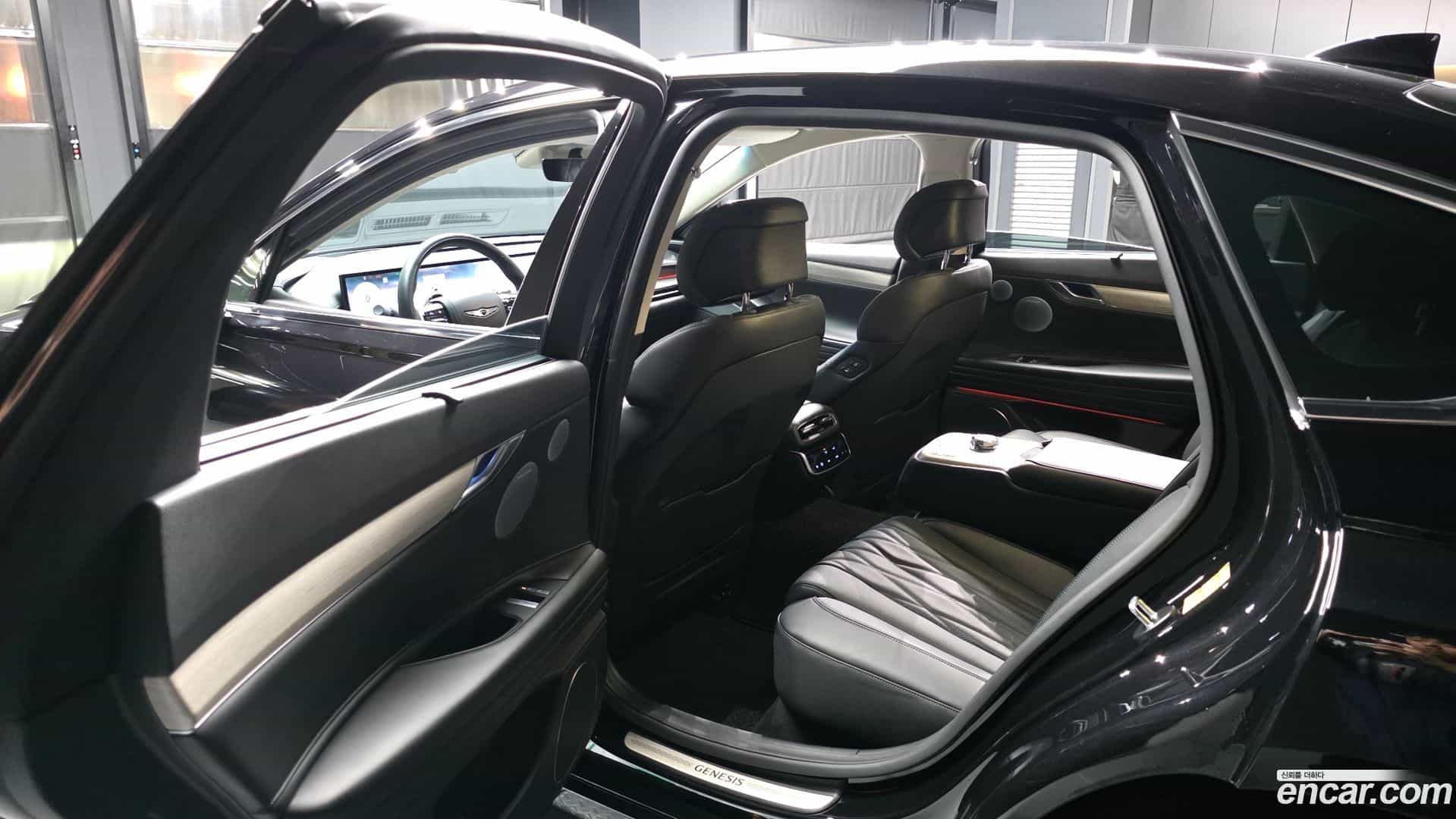 G80 Genesis 2024.1-INNER-036
