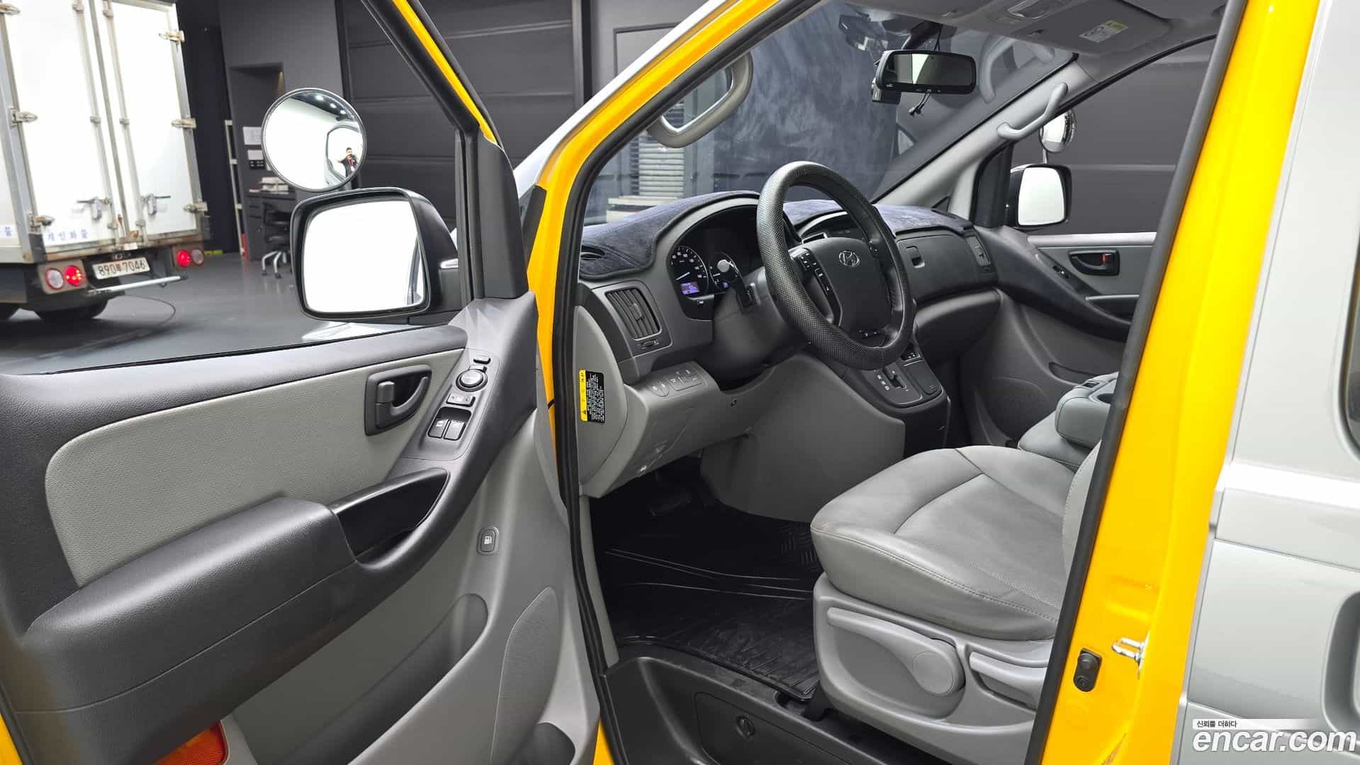 Starex Hyundai 2020.7-INNER-010