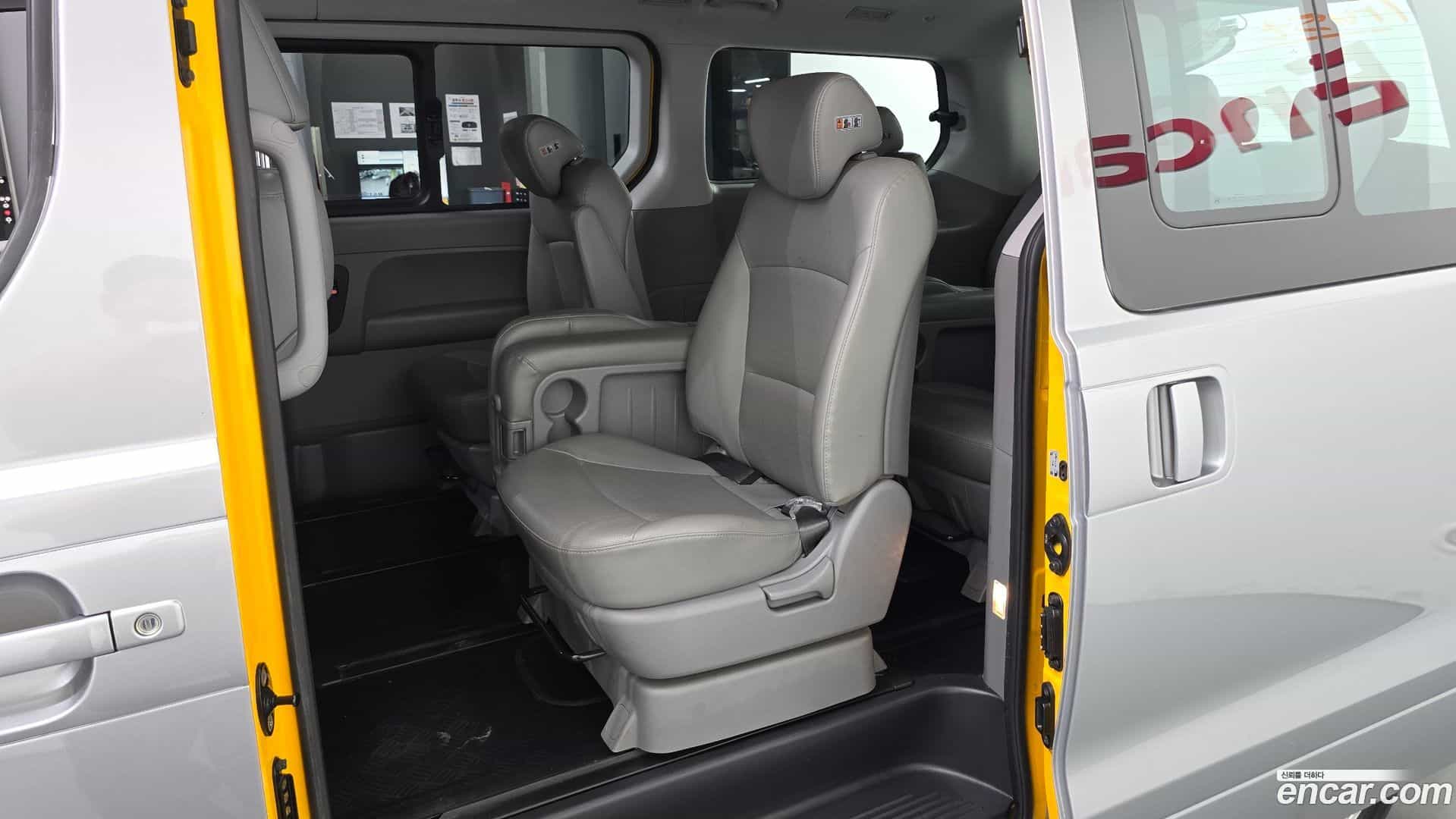 Starex Hyundai 2020.7-OPTION-015