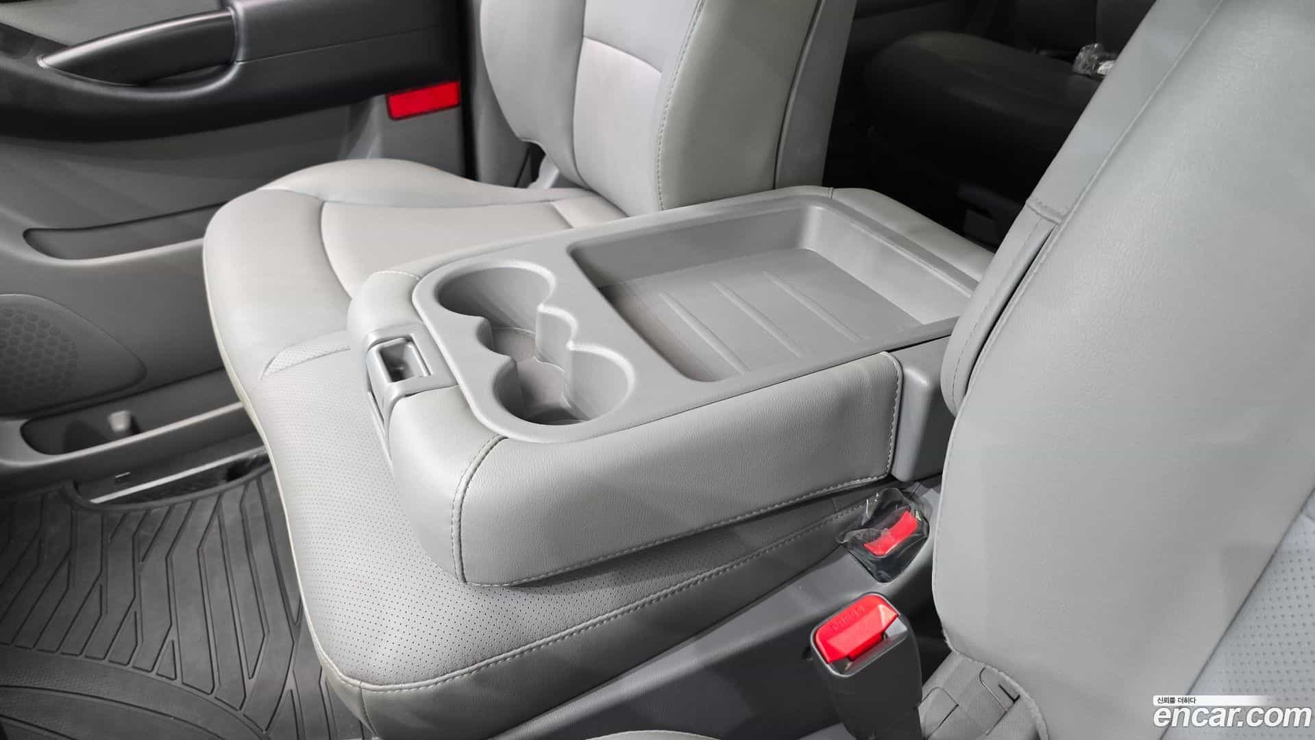Starex Hyundai 2020.7-OPTION-044