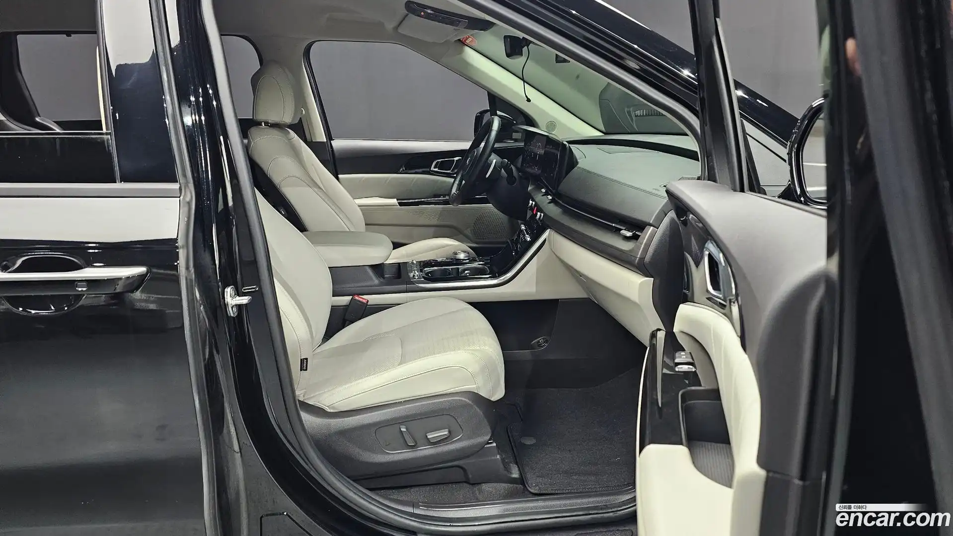 Canival Kia 2021.5-OPTION-015