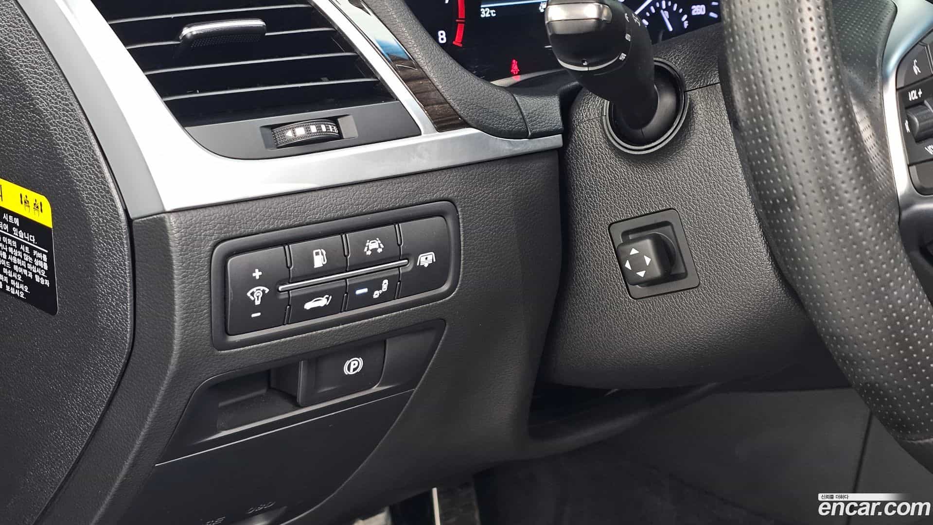G80 Genesis 2019.2-OPTION-019