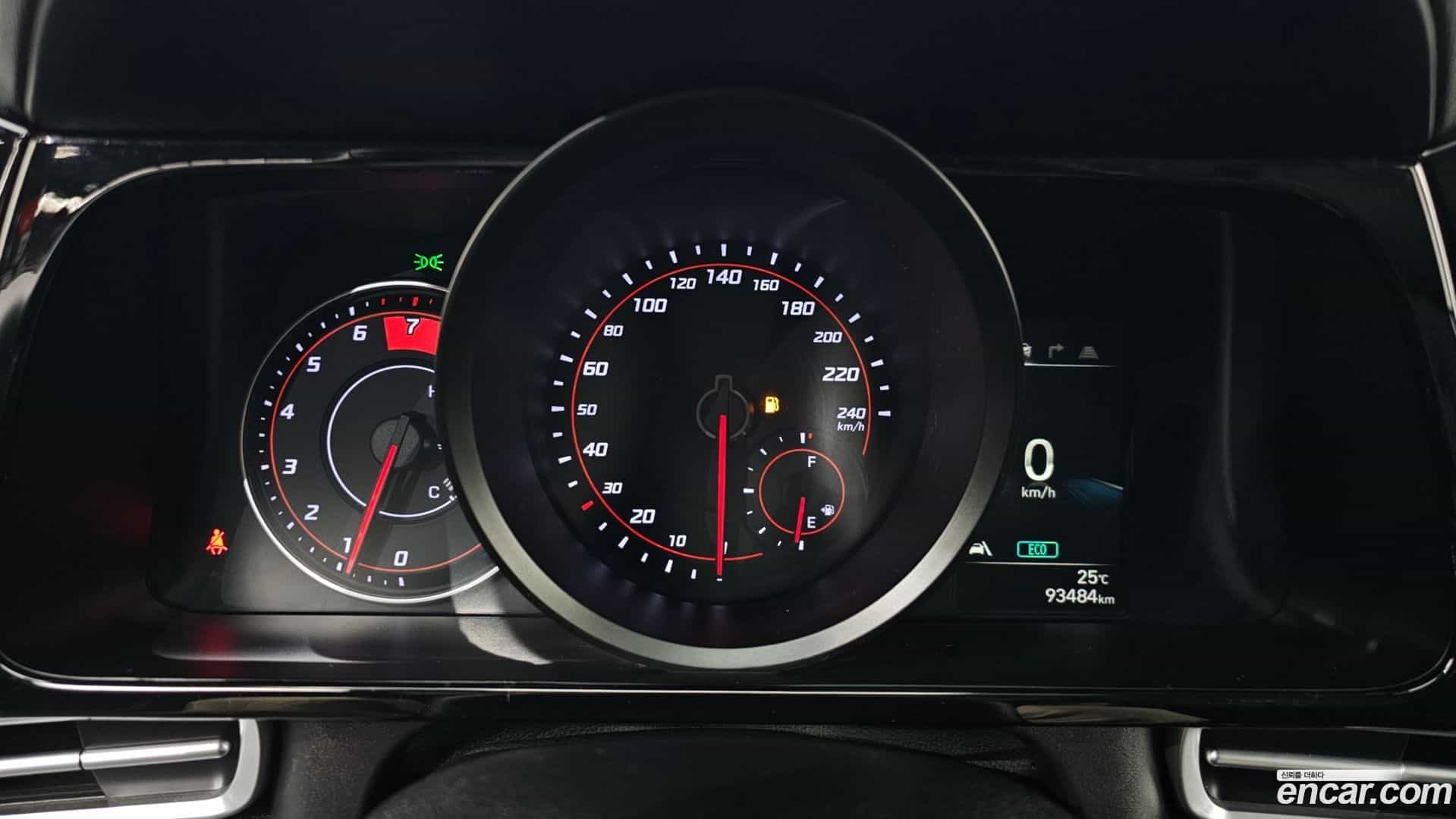 AVANTE Hyundai 2022.11-INNER-008