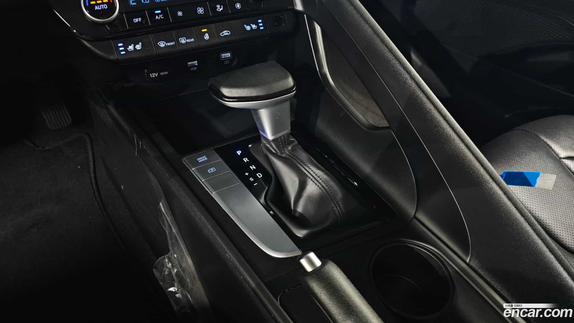 AVANTE Hyundai 2022.11-INNER-009
