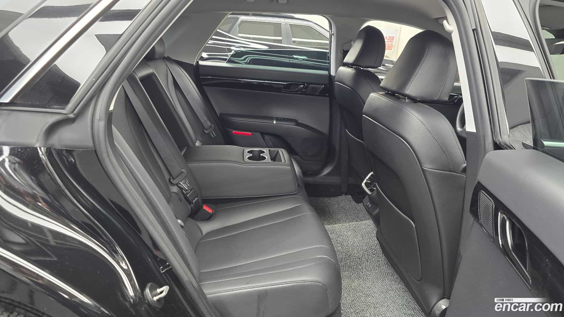 Grandeur Hyundai 2023.8-OPTION-015