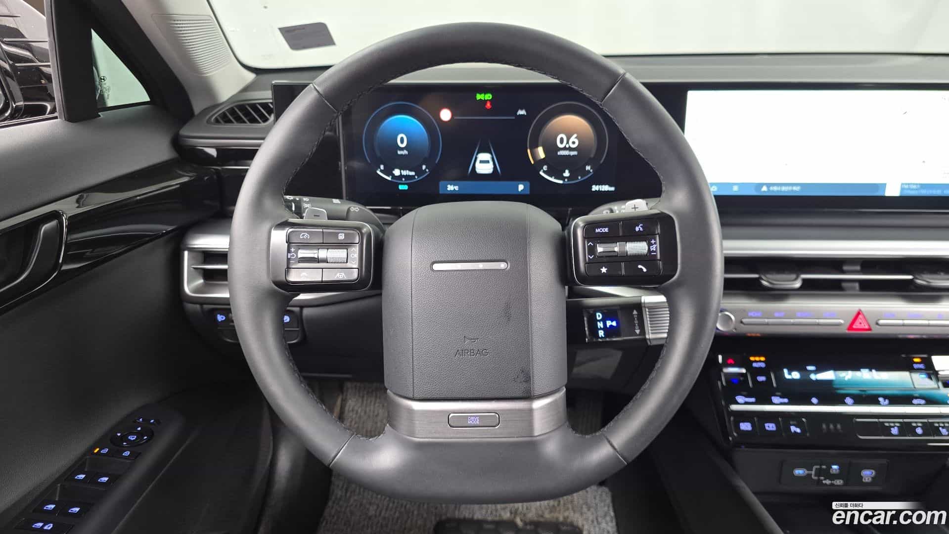 Grandeur Hyundai 2023.8-OPTION-016