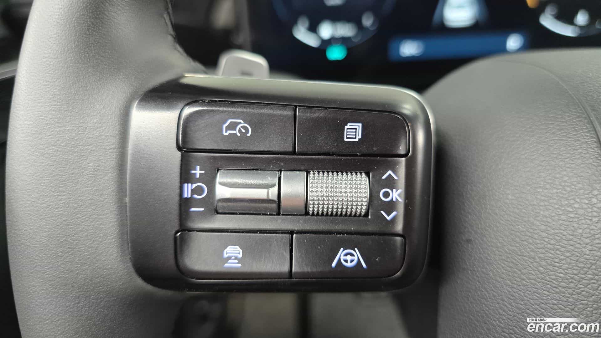 Grandeur Hyundai 2023.8-OPTION-023