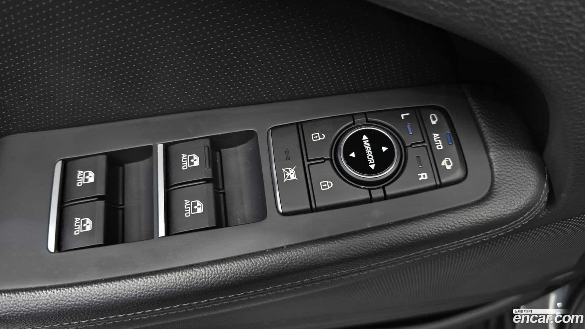 G80 Genesis 2019.2-OPTION-024