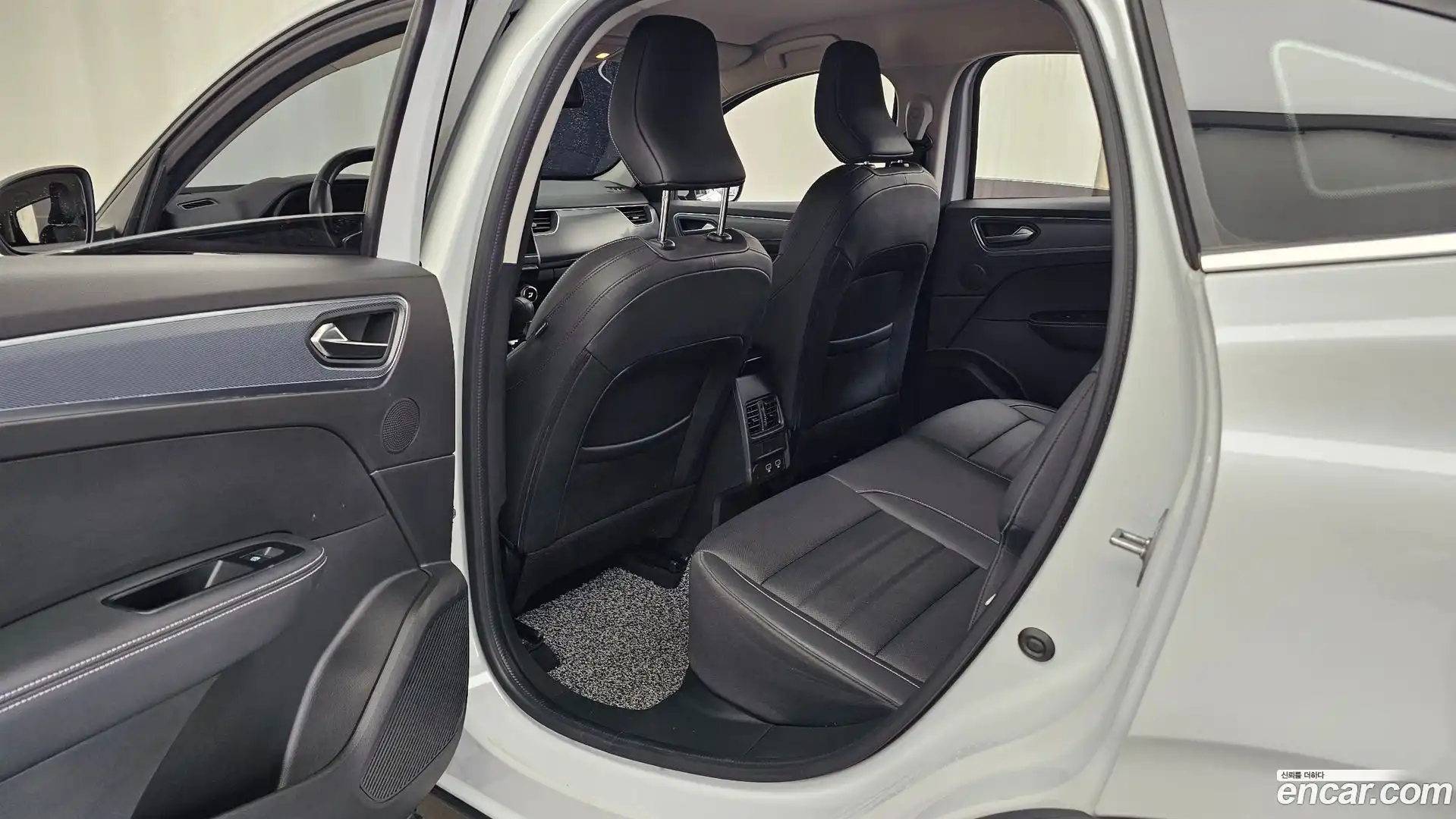 XM3 Renault Korea 2022.5-INNER-036