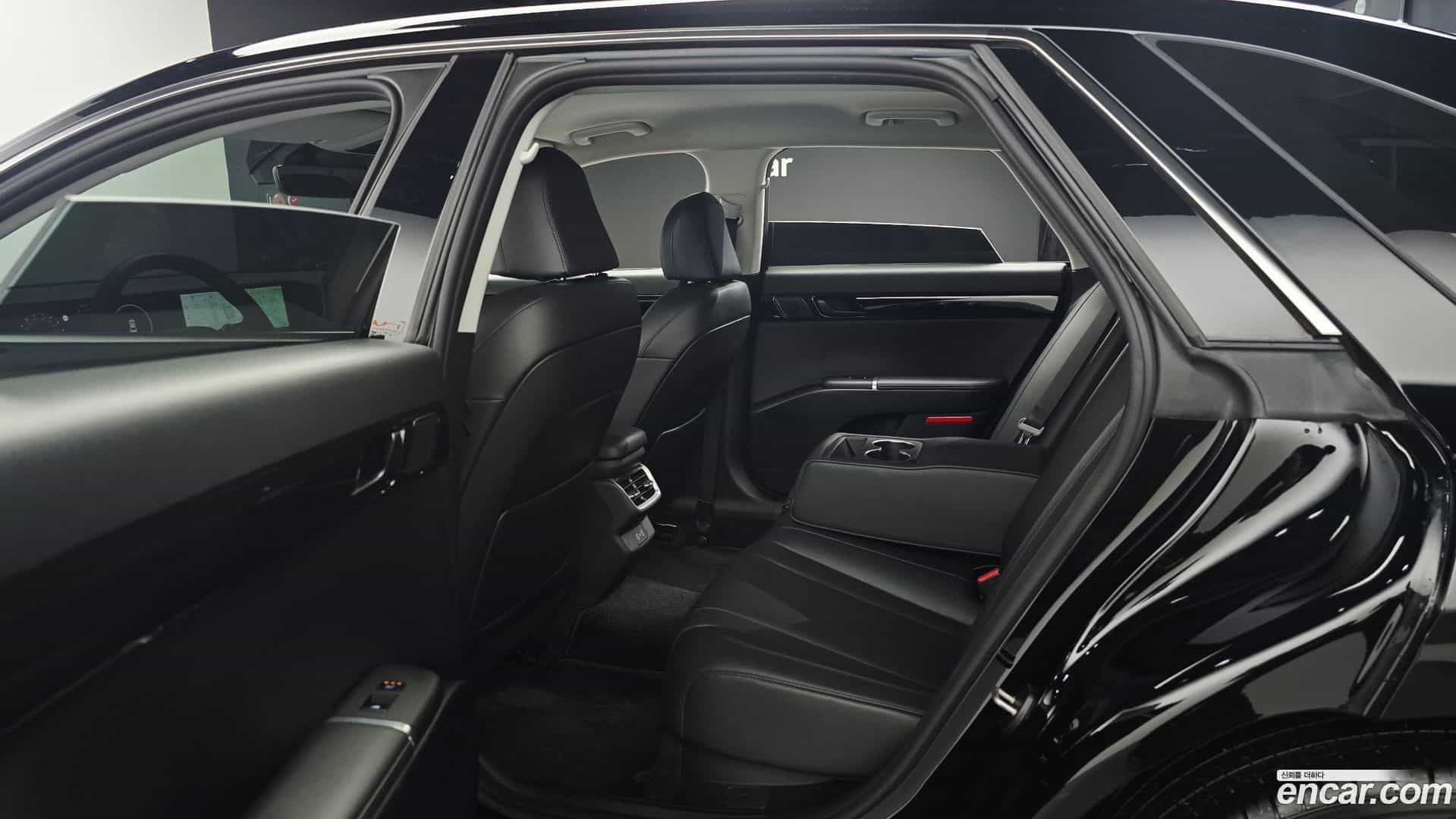 Grandeur Hyundai 2023.6-OPTION-015