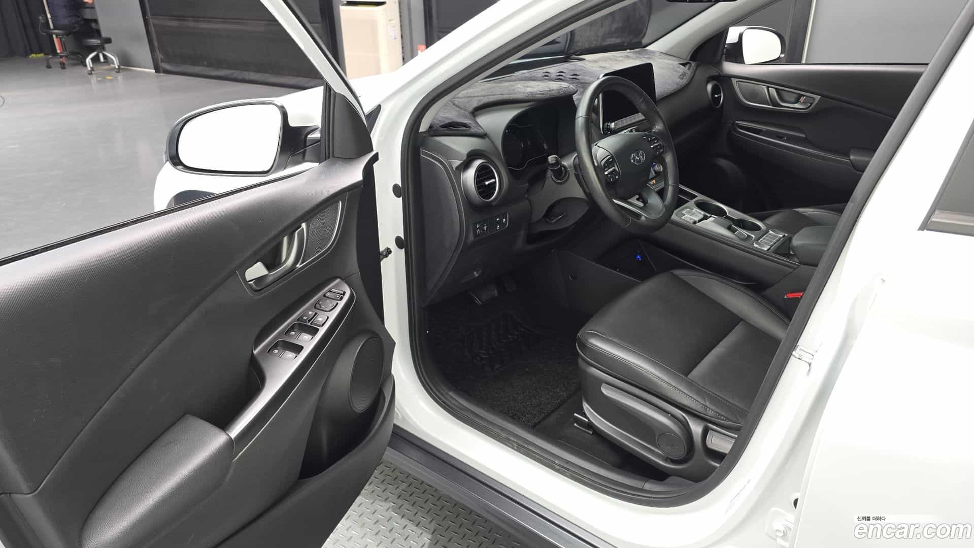 Kona Hyundai 2020.11-INNER-010