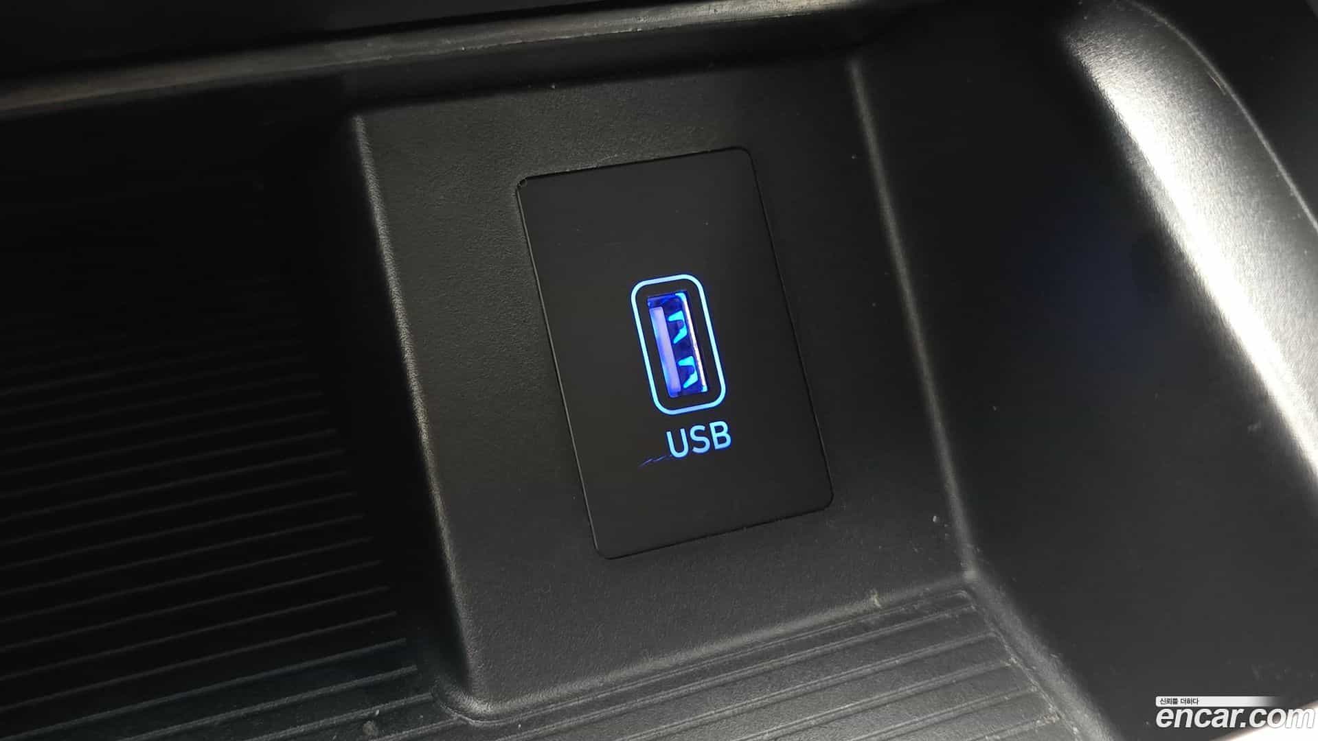 Kona Hyundai 2020.11-OPTION-017