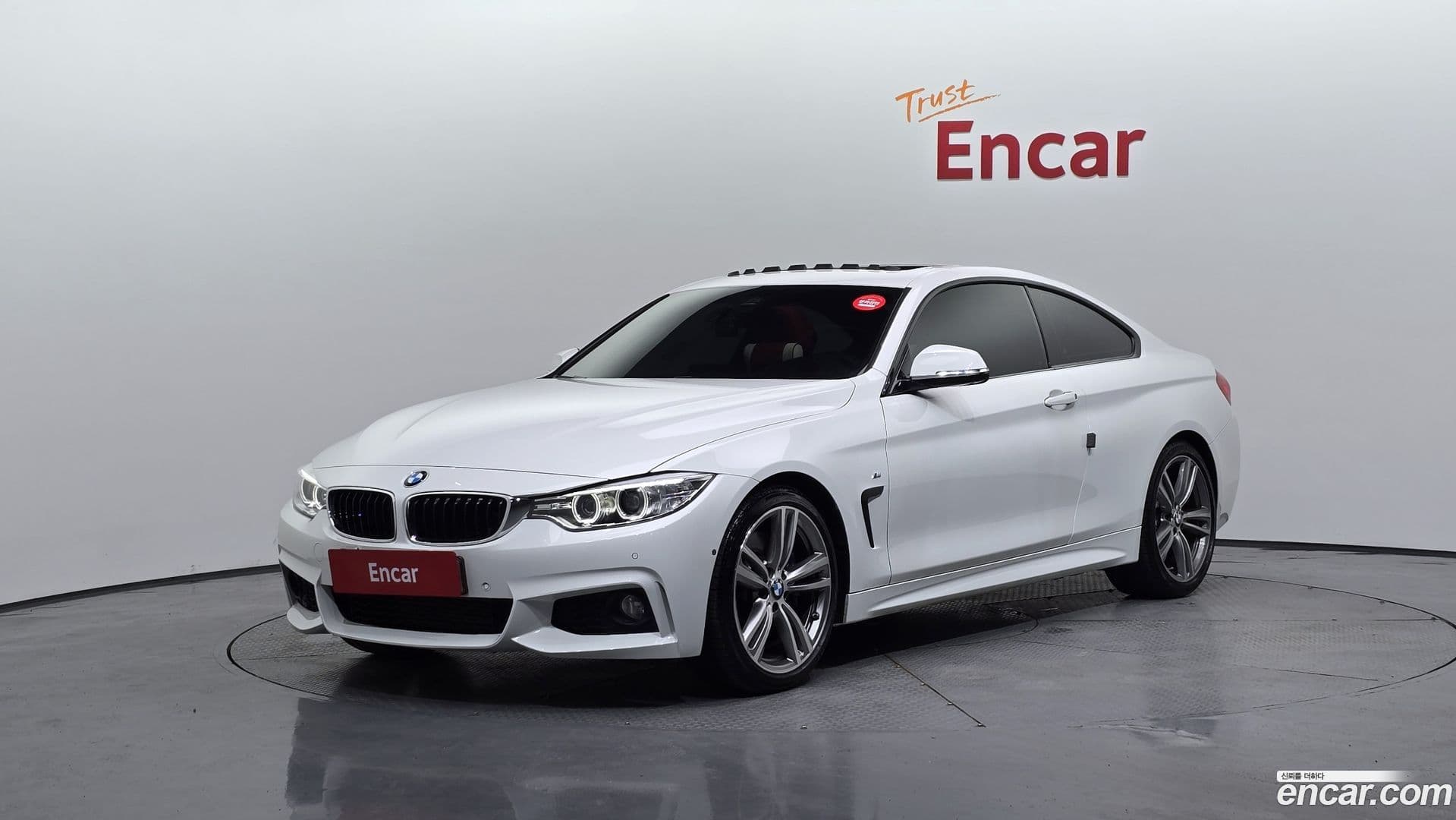 Main__Slider__Photo:4-Series BMW 2016.11-0