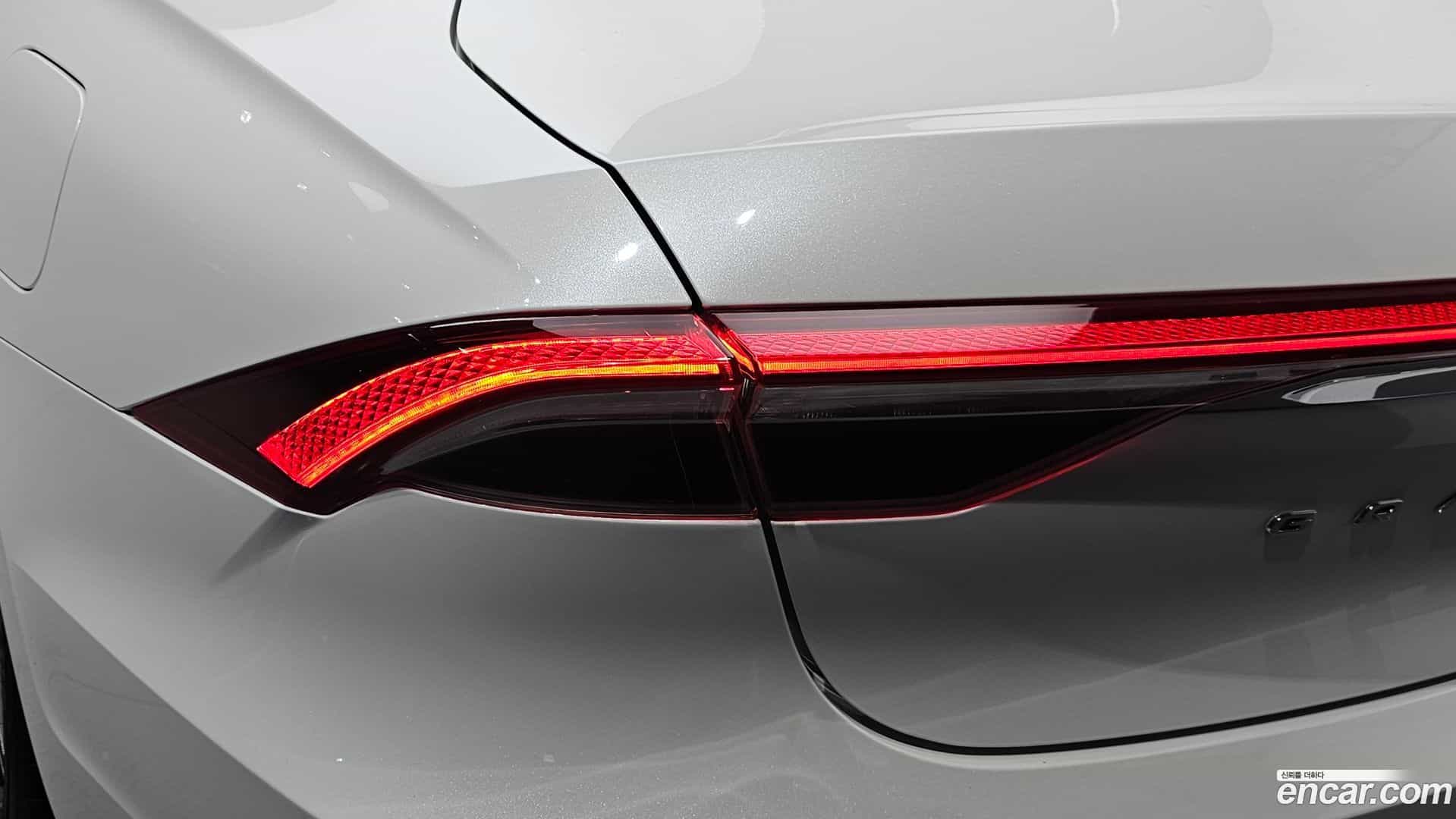 Grandeur Hyundai 2021.3-OUTER-033