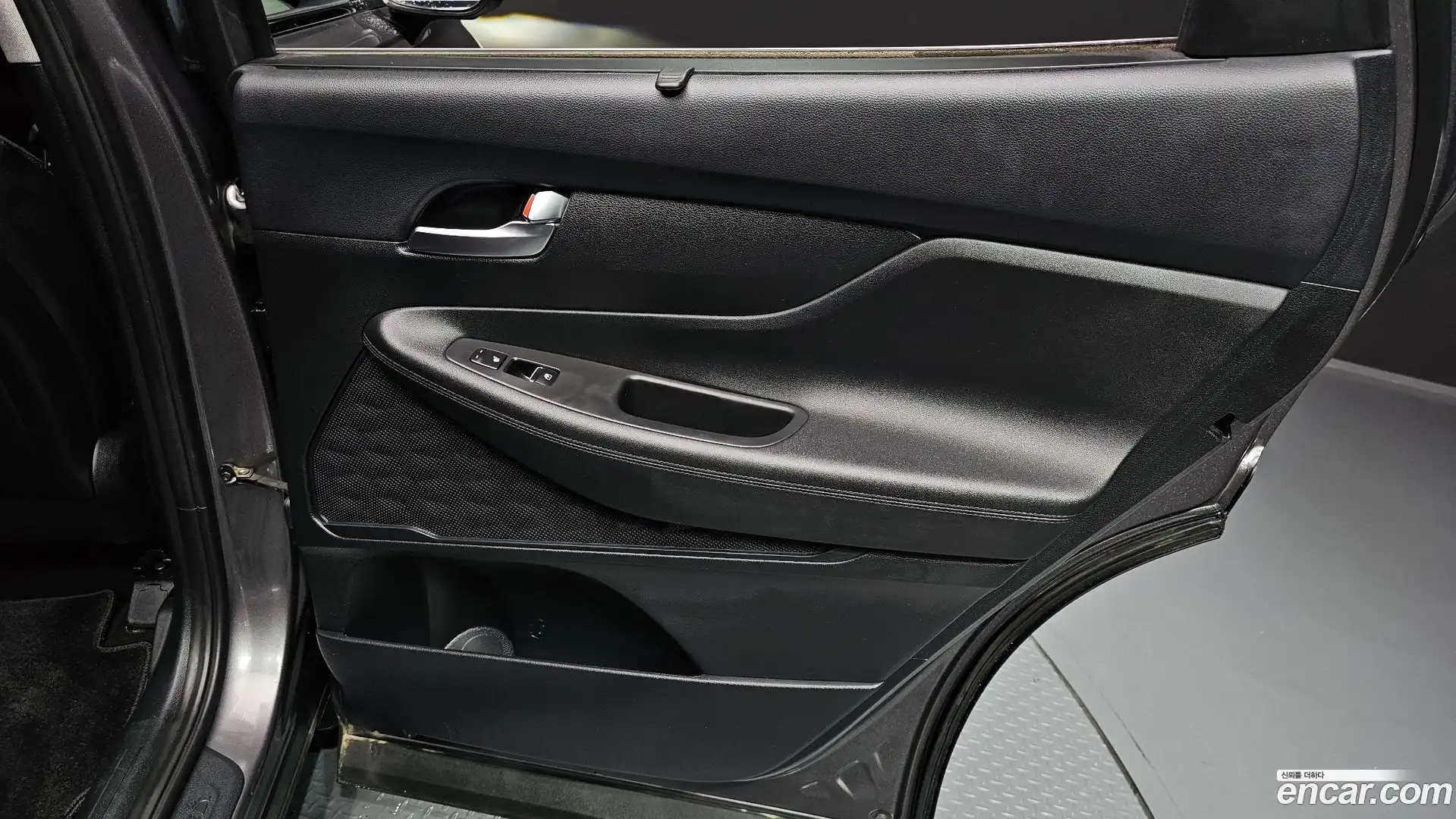 Santafe Hyundai 2023.0-INNER-035