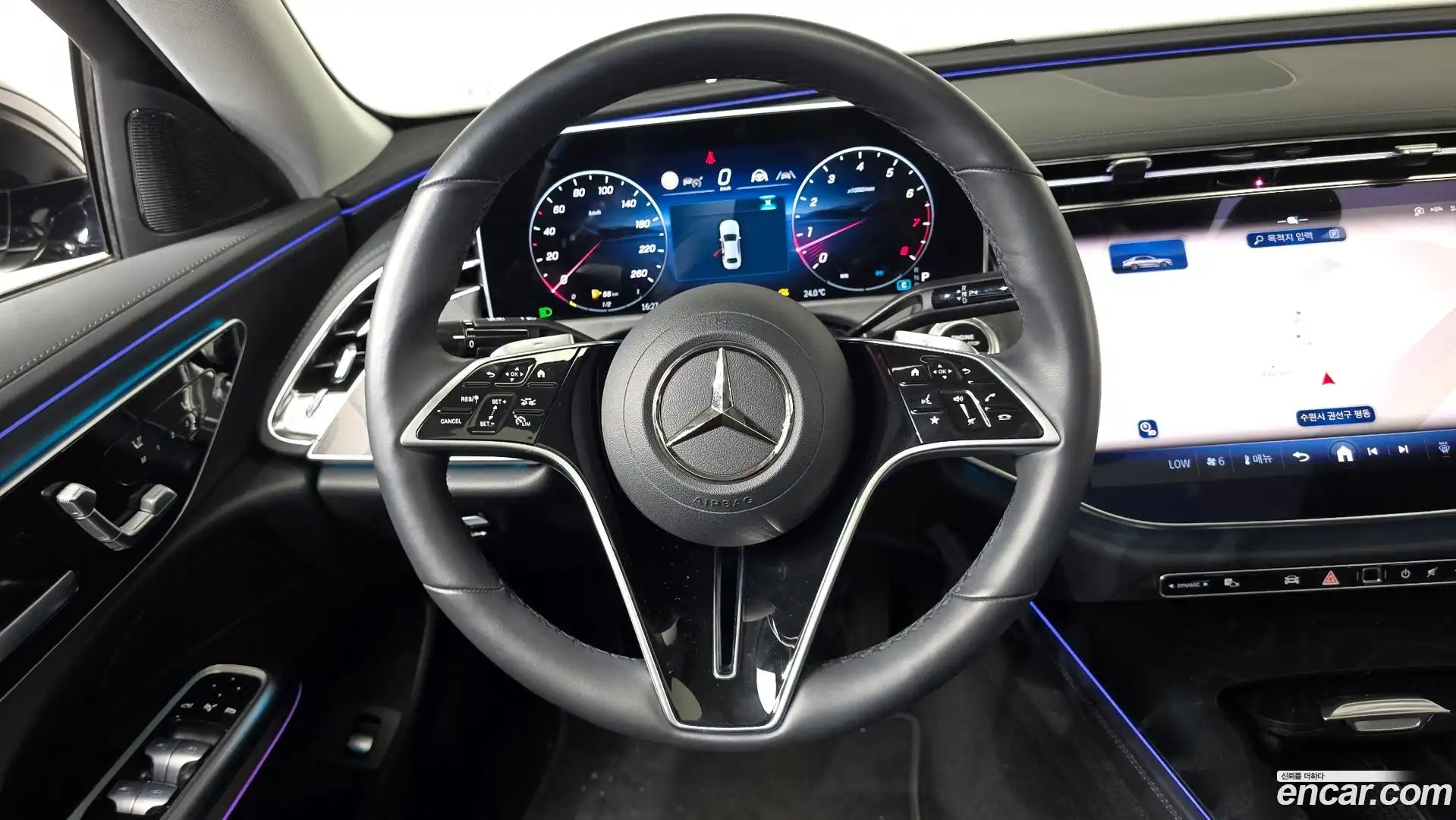 E-Class Mercedes-Benz 2025.5-OPTION-017