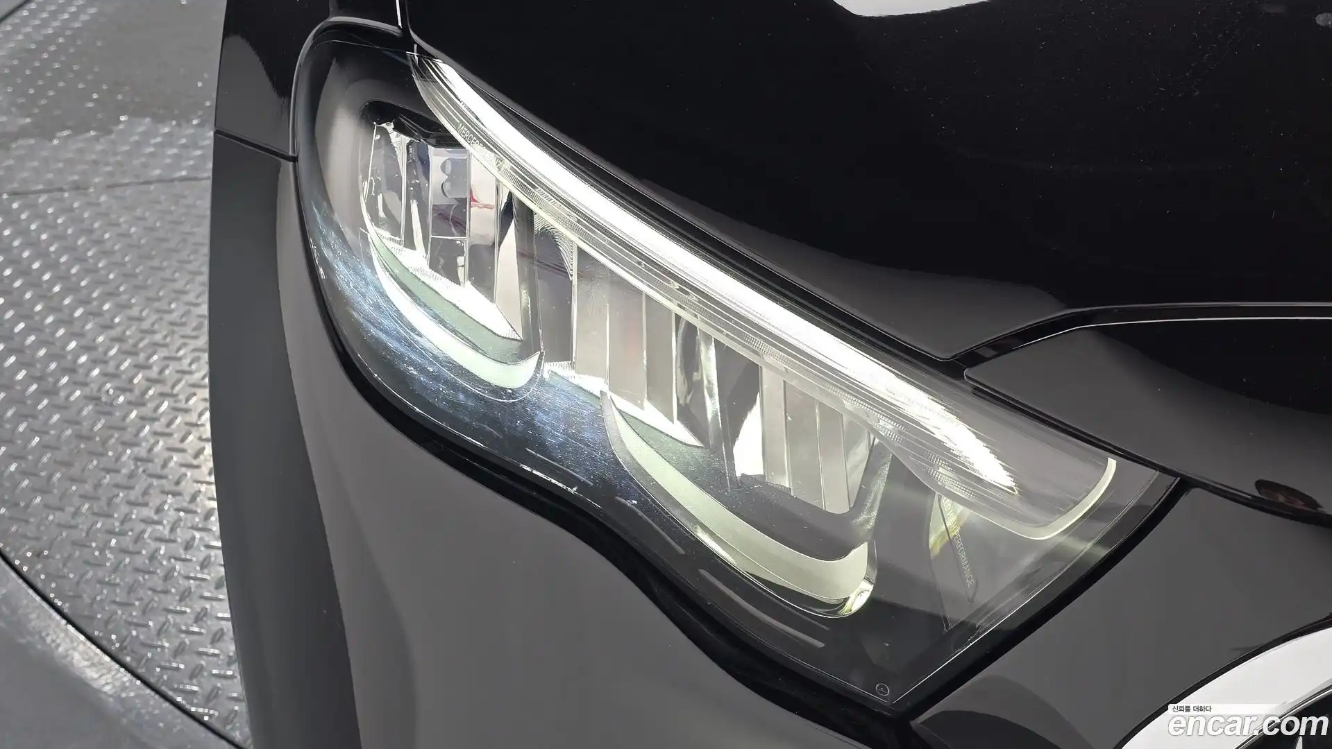 E-Class Mercedes-Benz 2025.5-OUTER-032