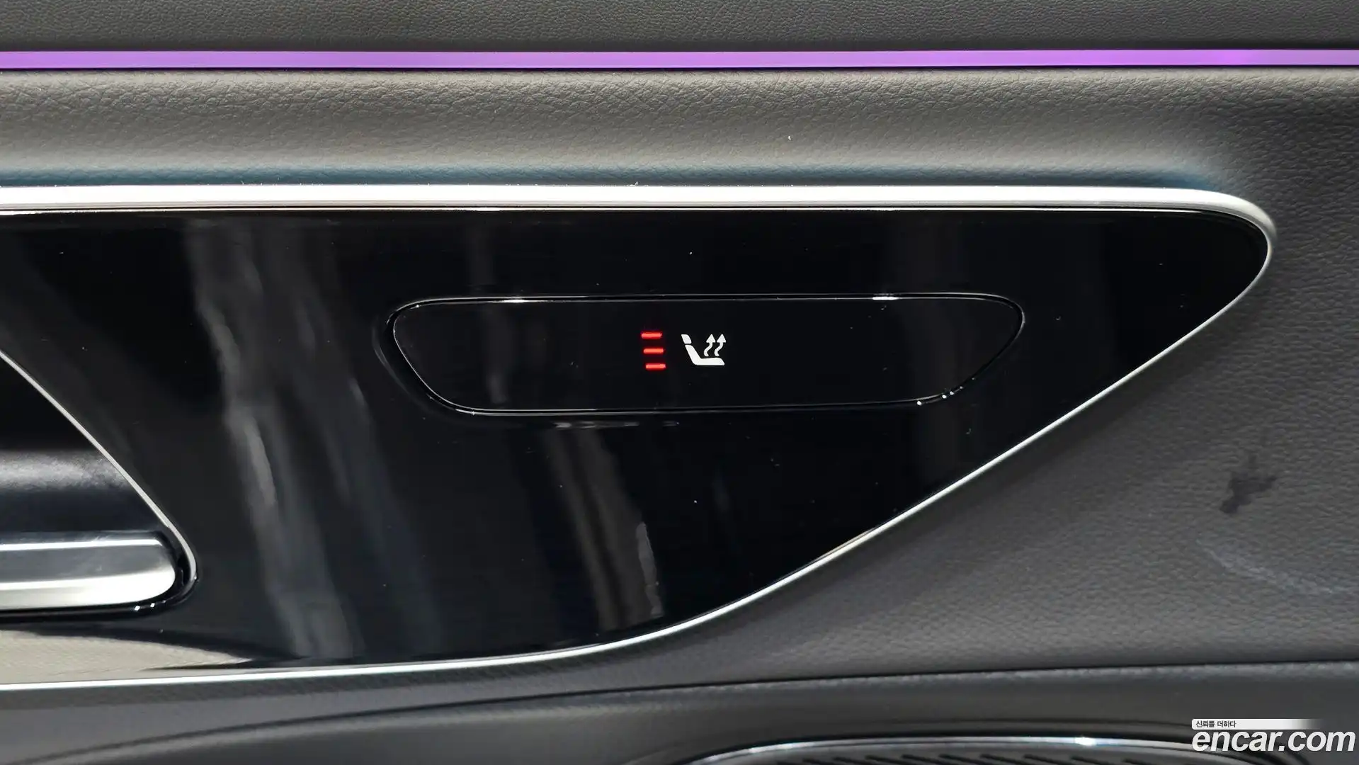E-Class Mercedes-Benz 2025.5-OPTION-043