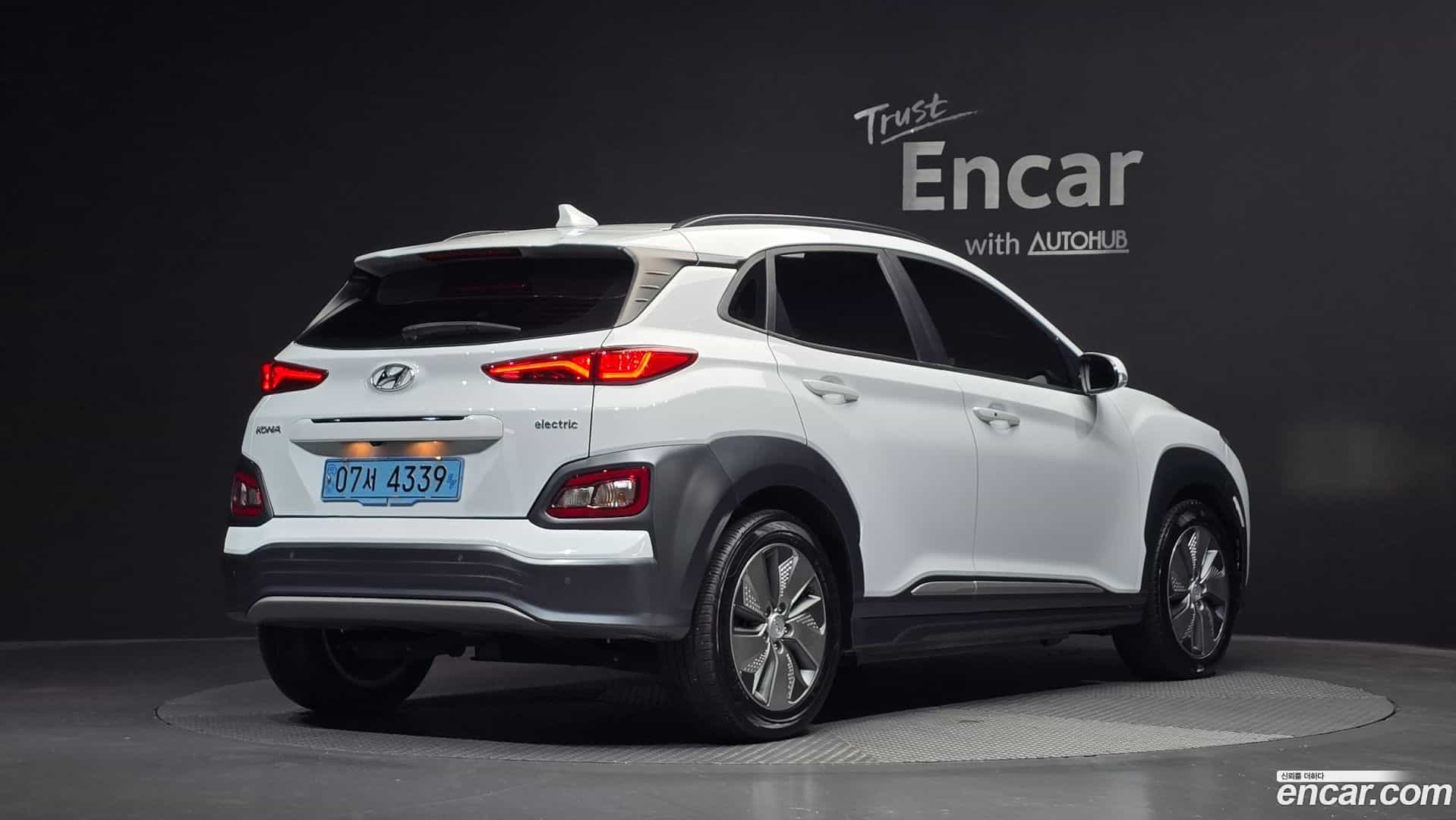Kona Hyundai 2018.10-OUTER-002
