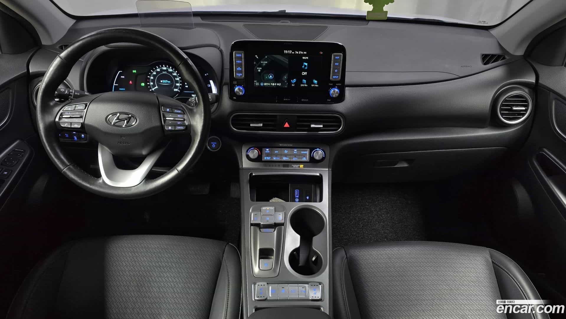 Kona Hyundai 2018.10-INNER-007