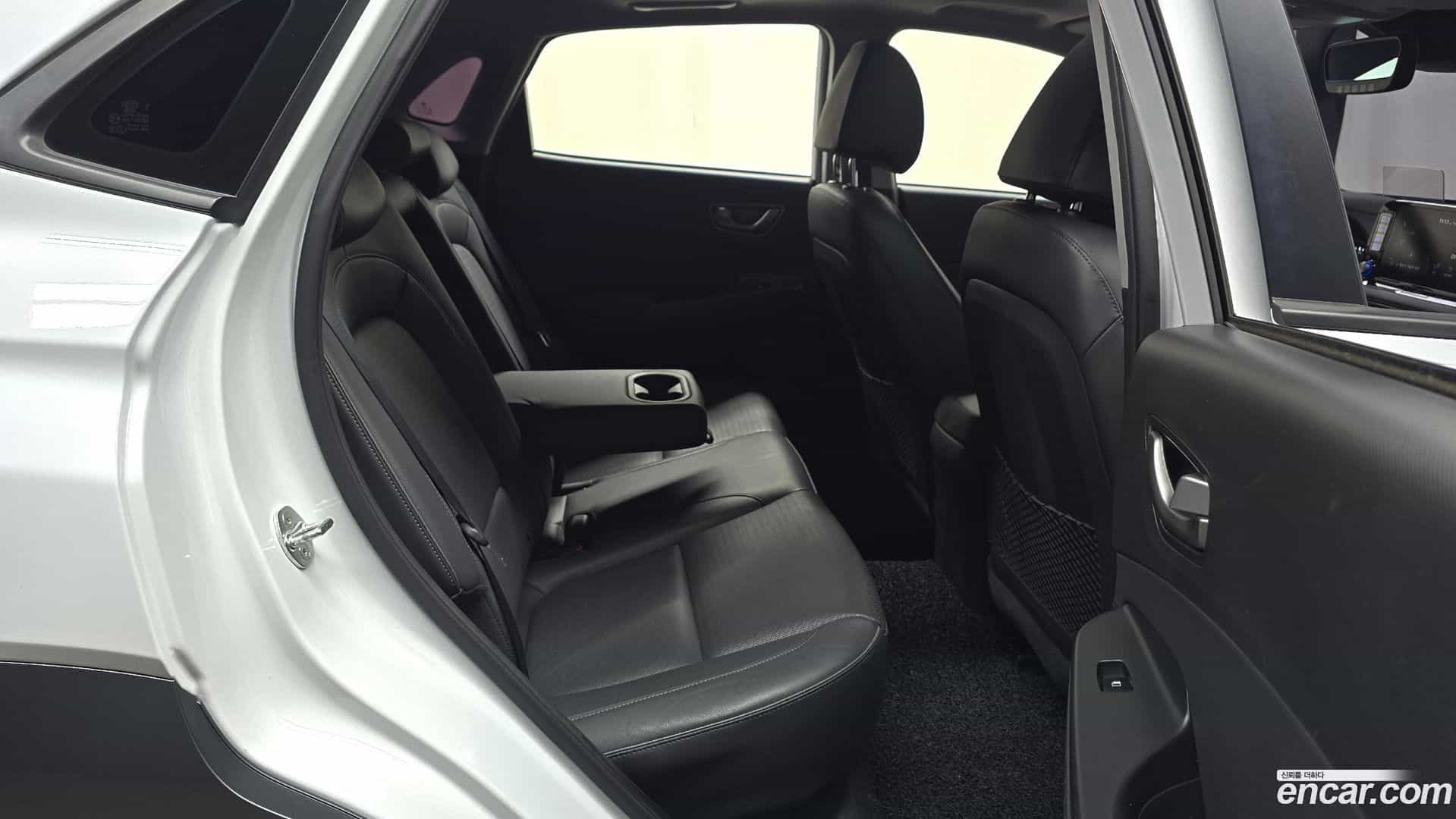Kona Hyundai 2018.10-OPTION-015