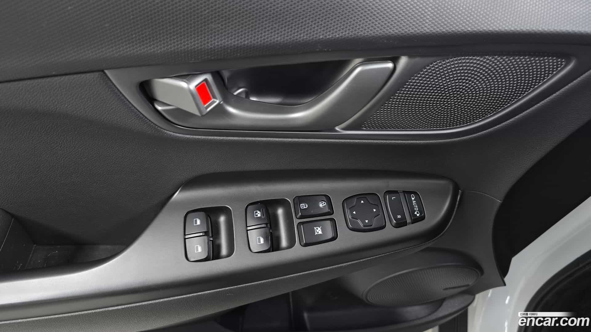 Kona Hyundai 2018.10-OPTION-024