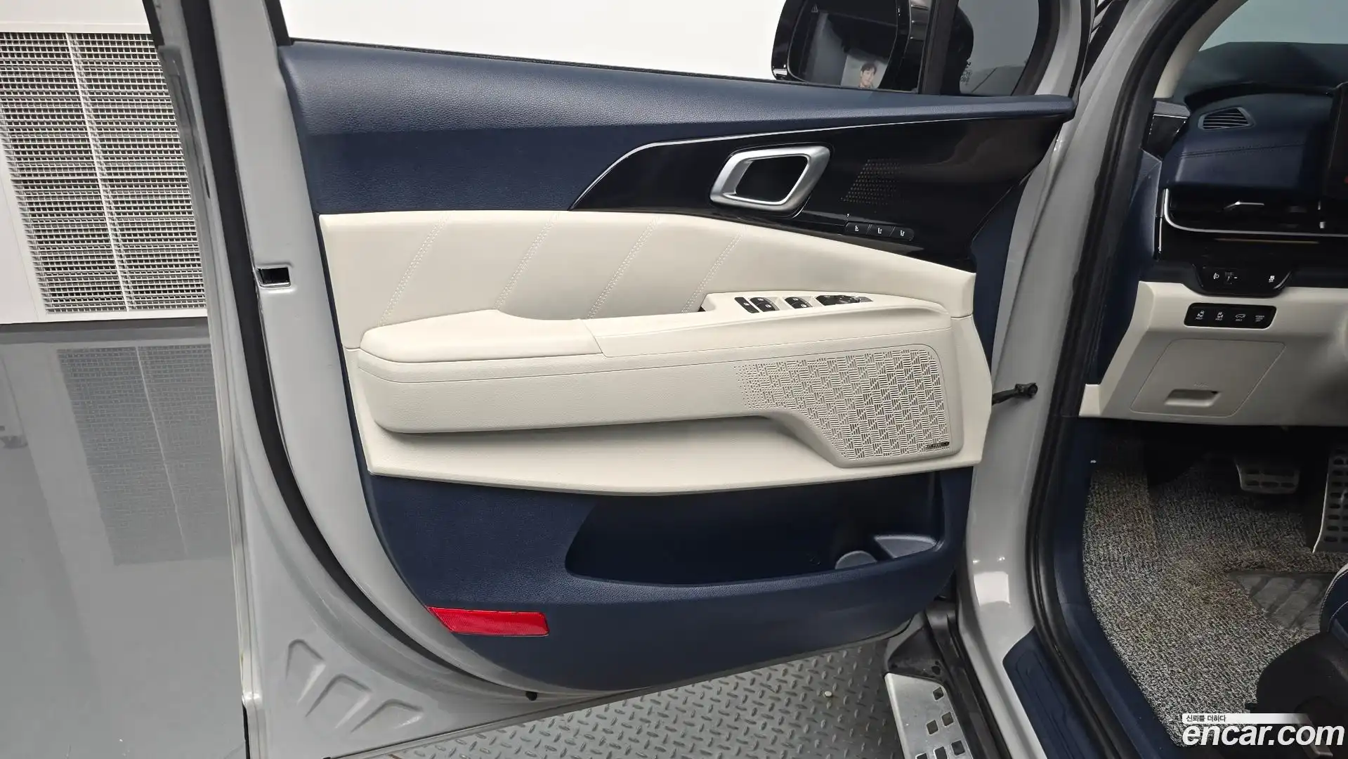 Canival Kia 2025.4-INNER-034