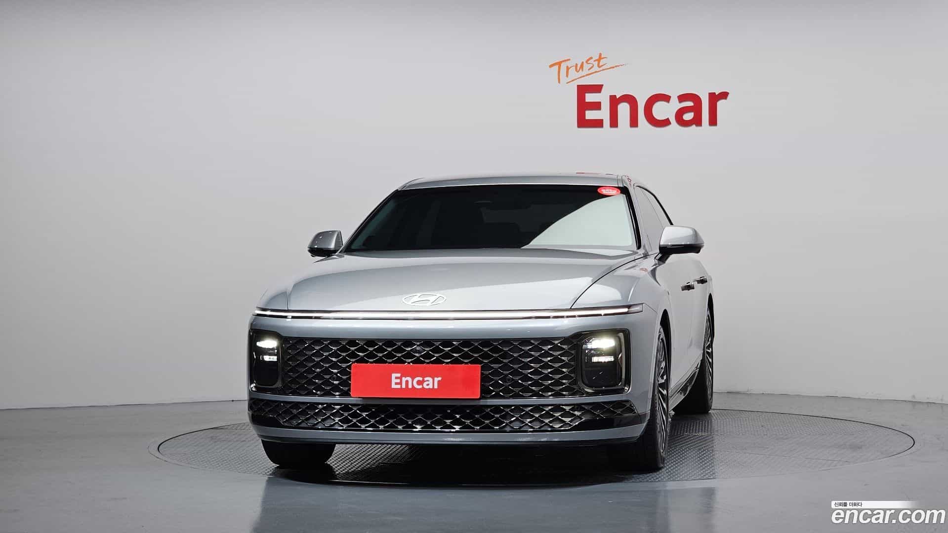 Grandeur Hyundai 2023.2-OUTER-003