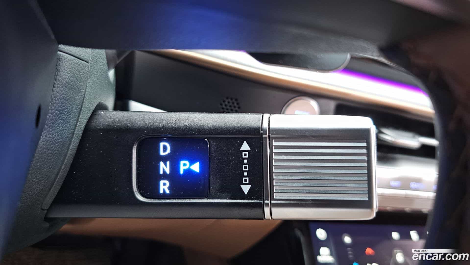 Grandeur Hyundai 2023.2-INNER-009