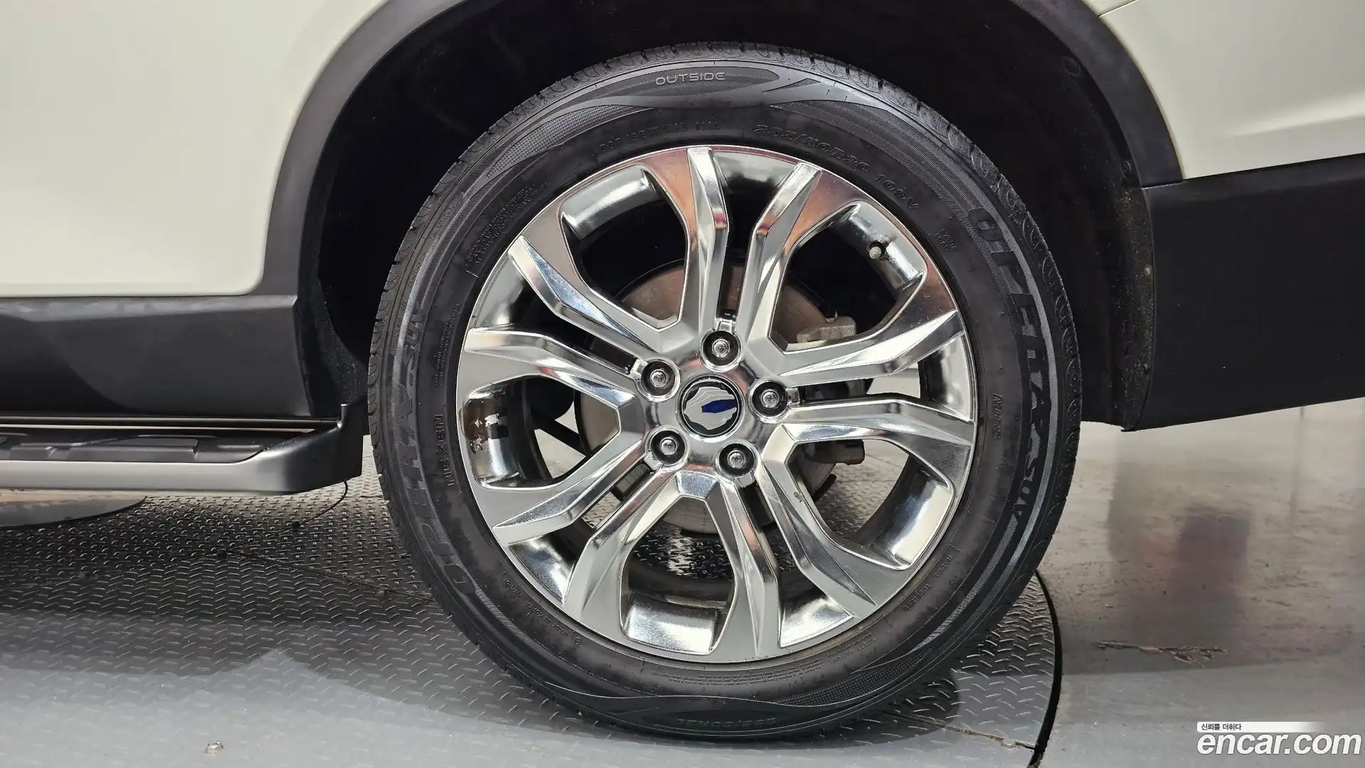 Rexton KG Mobility 2017.10-OUTER-031