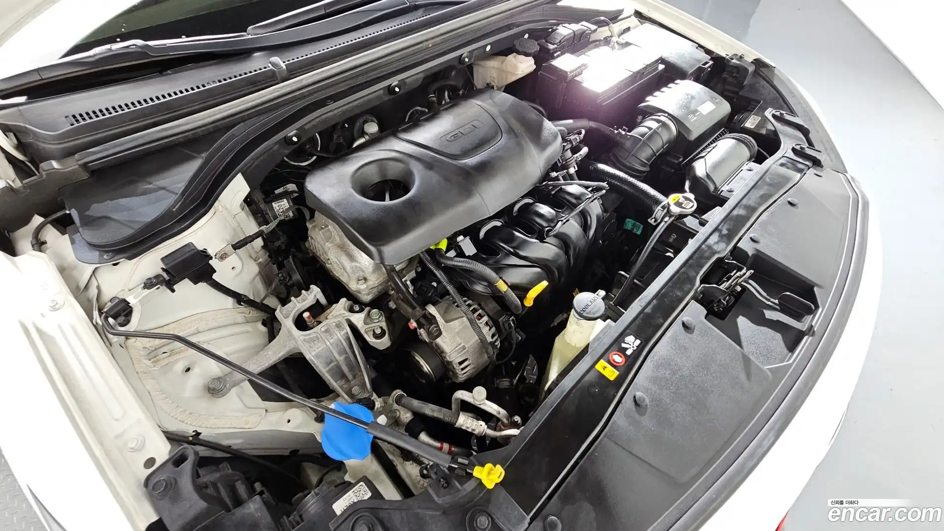 AVANTE Hyundai 2018.8-OUTER-006