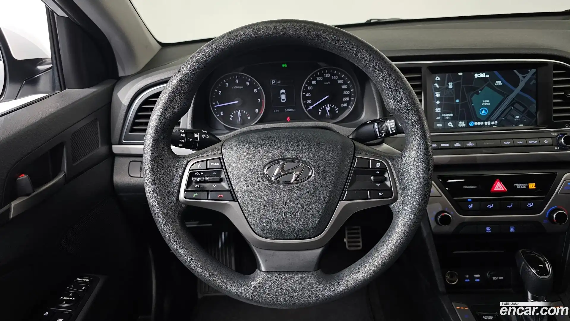 AVANTE Hyundai 2018.8-OPTION-017