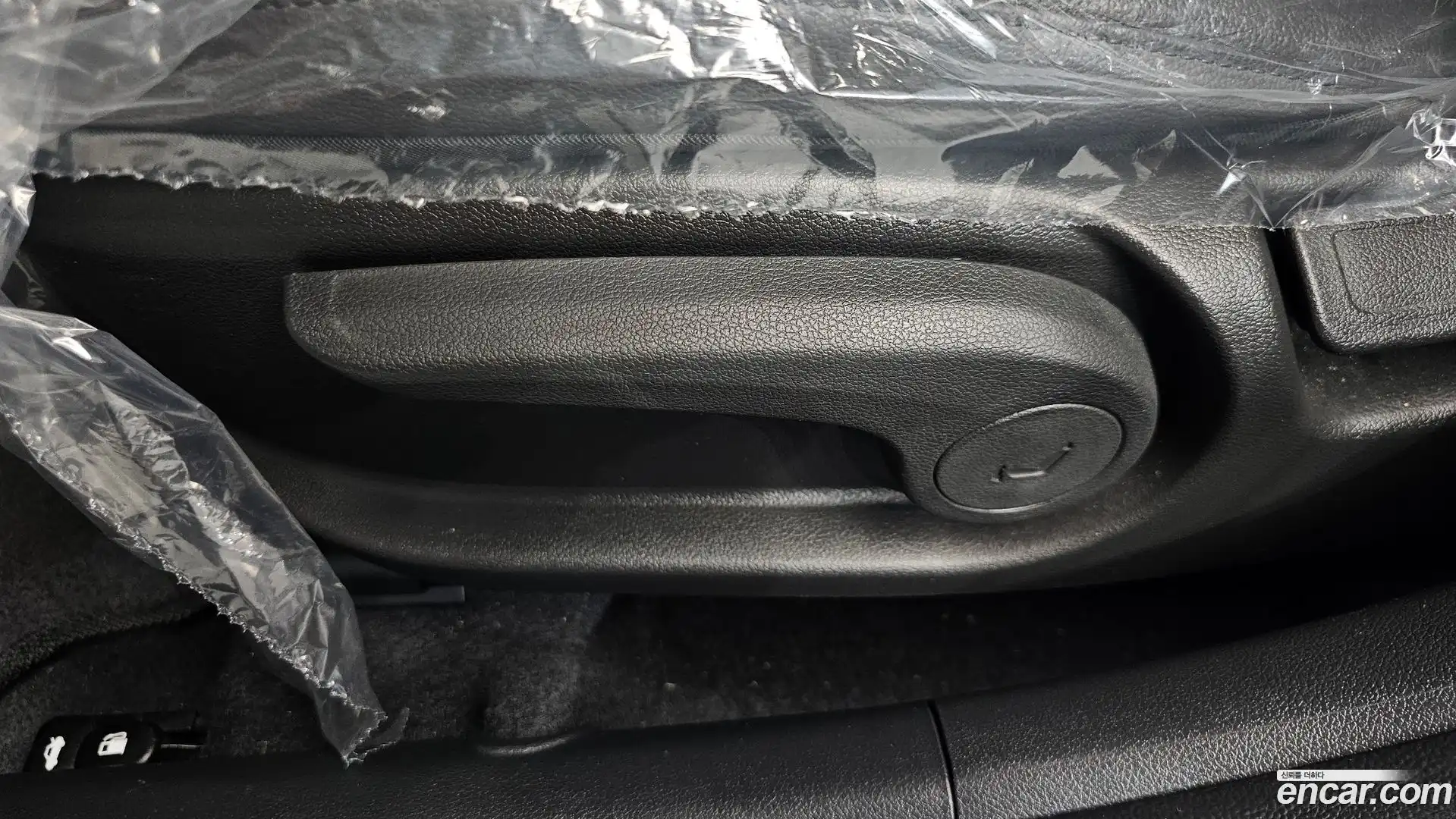 AVANTE Hyundai 2018.8-OPTION-043