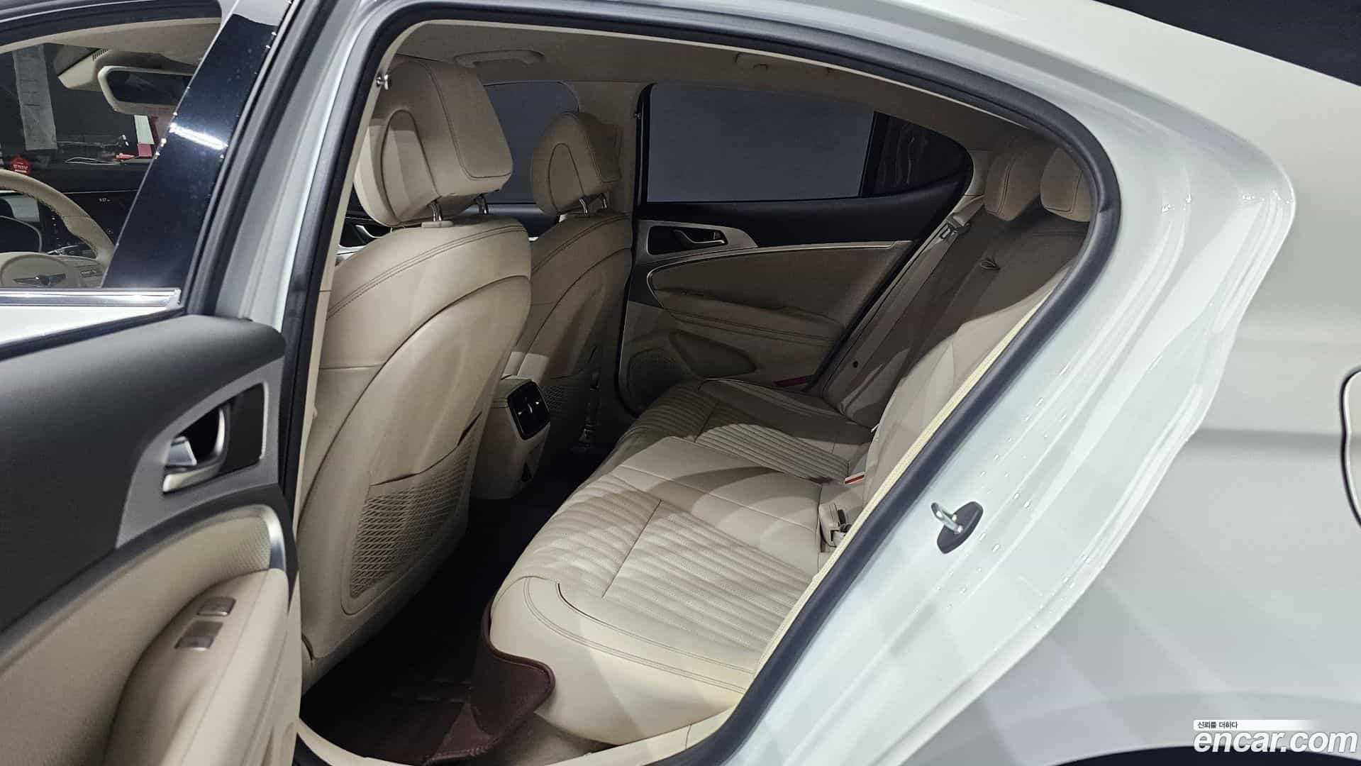 G70 Genesis 2021.6-OPTION-016