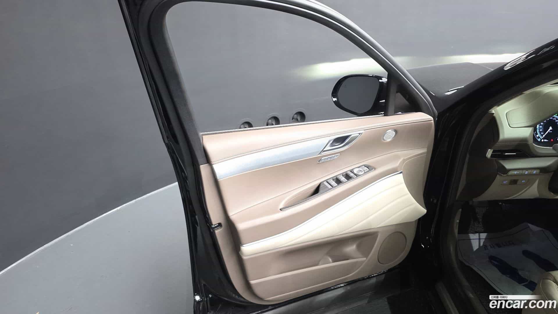 GV80 Genesis 2022.10-INNER-034