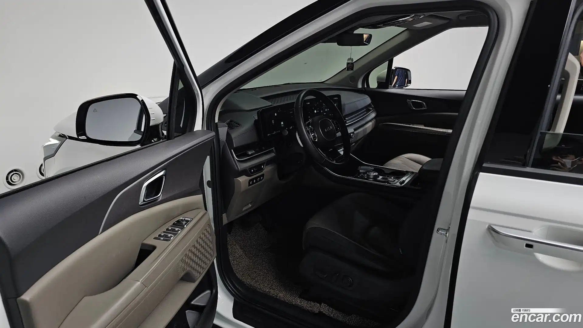 Canival Kia 2024.1-INNER-010