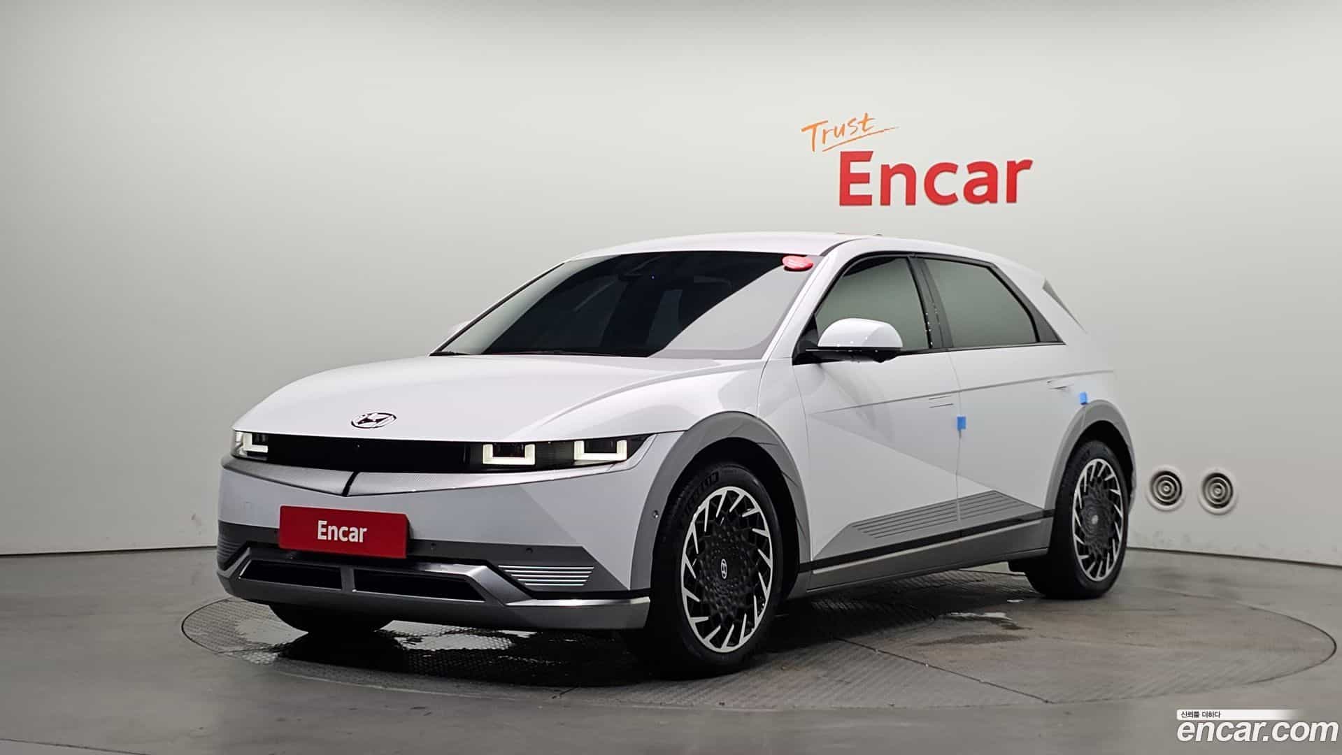 Ioniq5 Hyundai 2024.2-OUTER-001