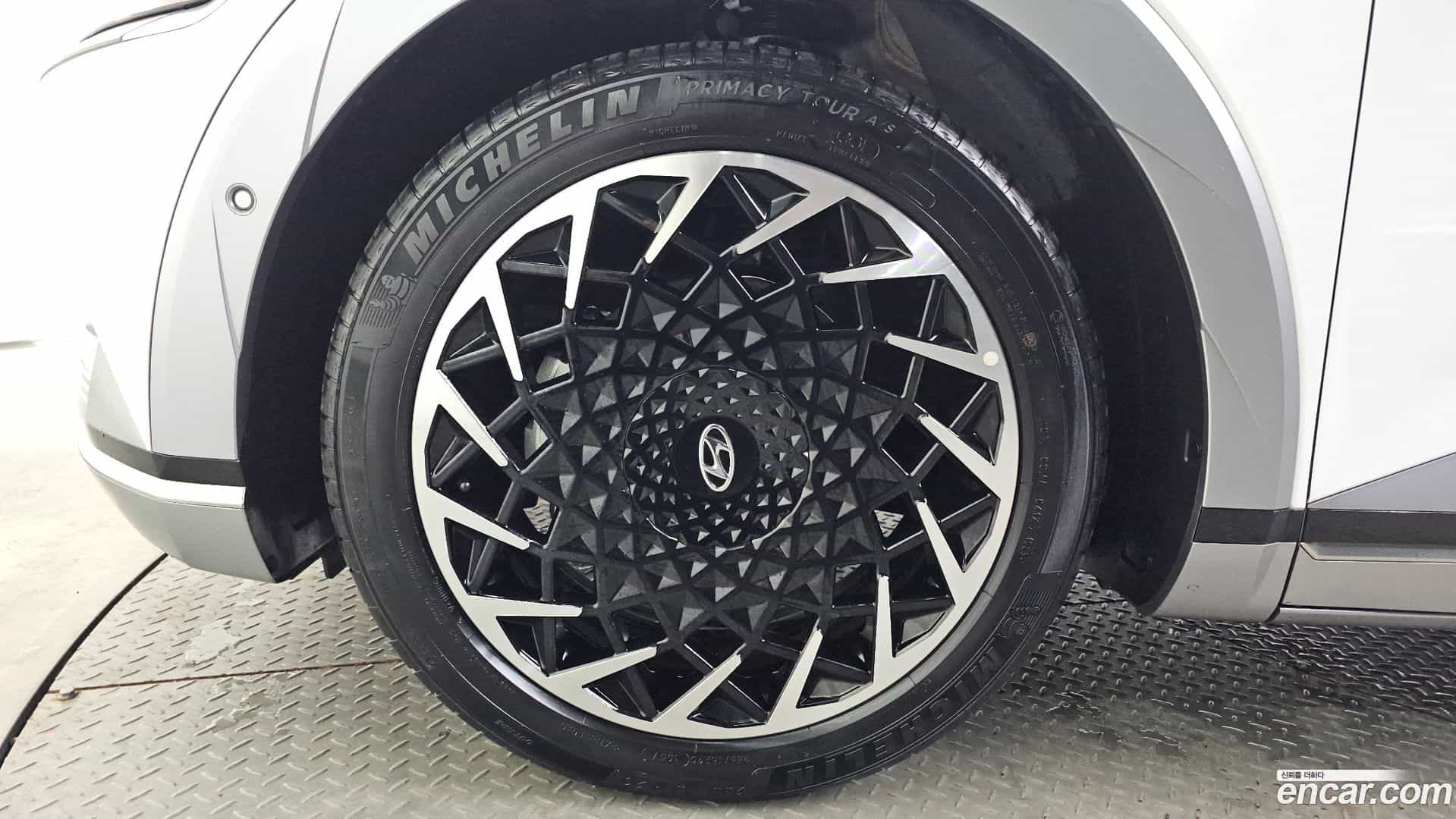 Ioniq5 Hyundai 2024.2-OUTER-005