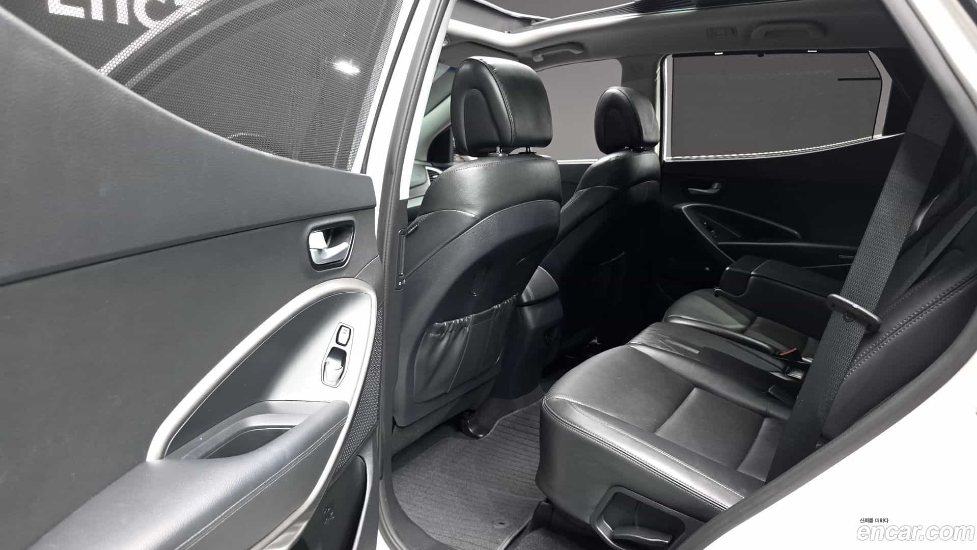 Santafe Hyundai 2015.5-OPTION-015