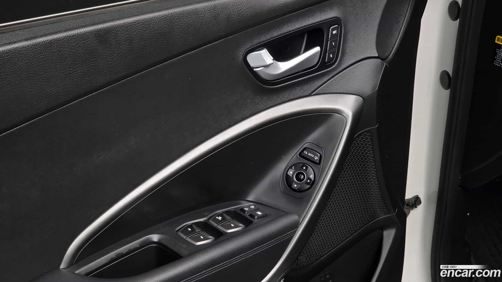 Santafe Hyundai 2015.5-OPTION-020