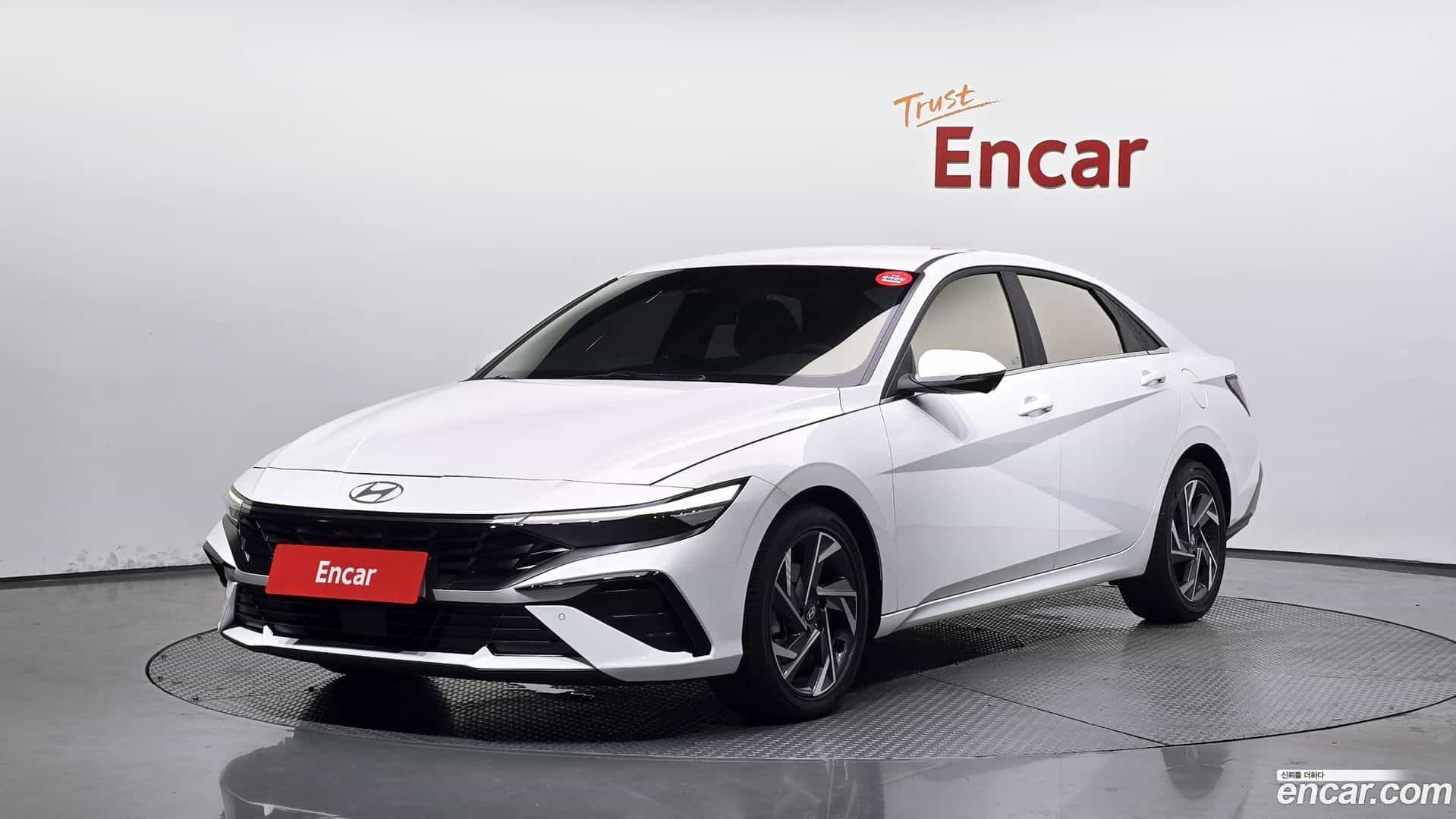 AVANTE Hyundai 2023.4-OUTER-001