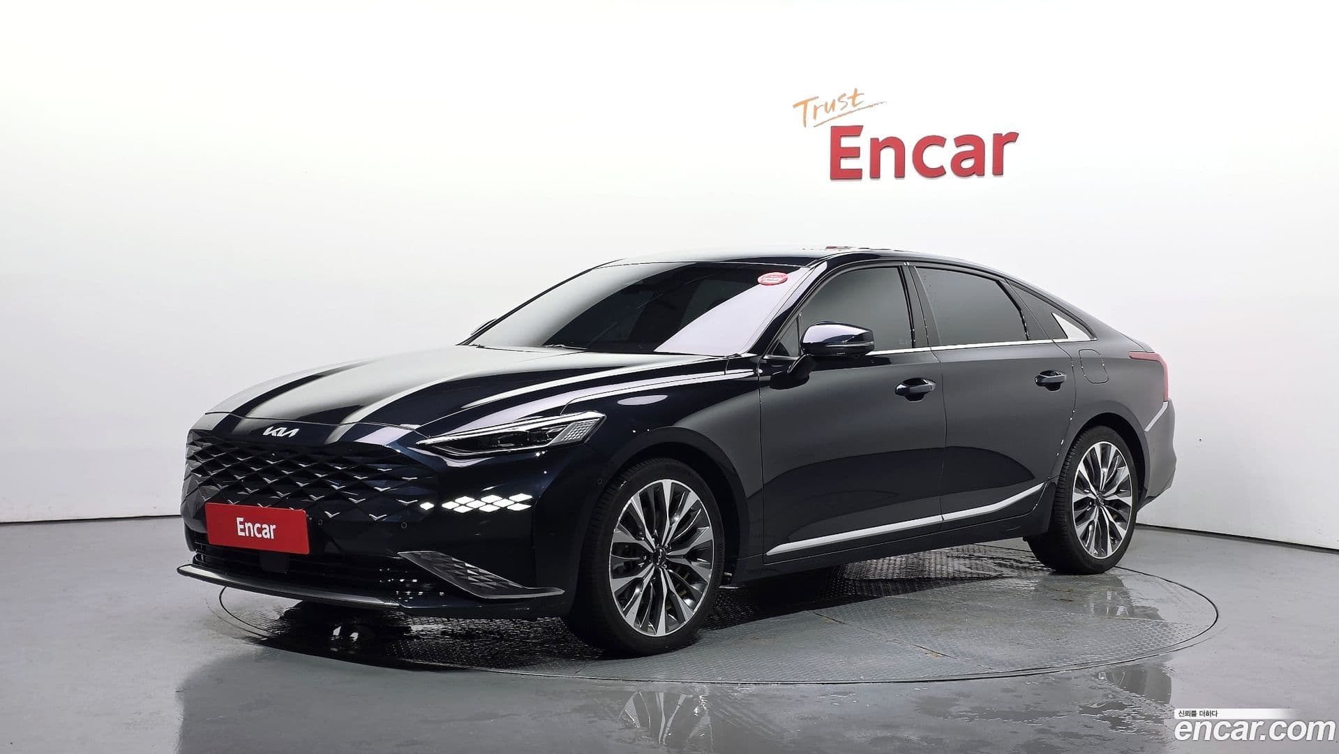 Main__Slider__Photo:K8 Kia 2021.3-0