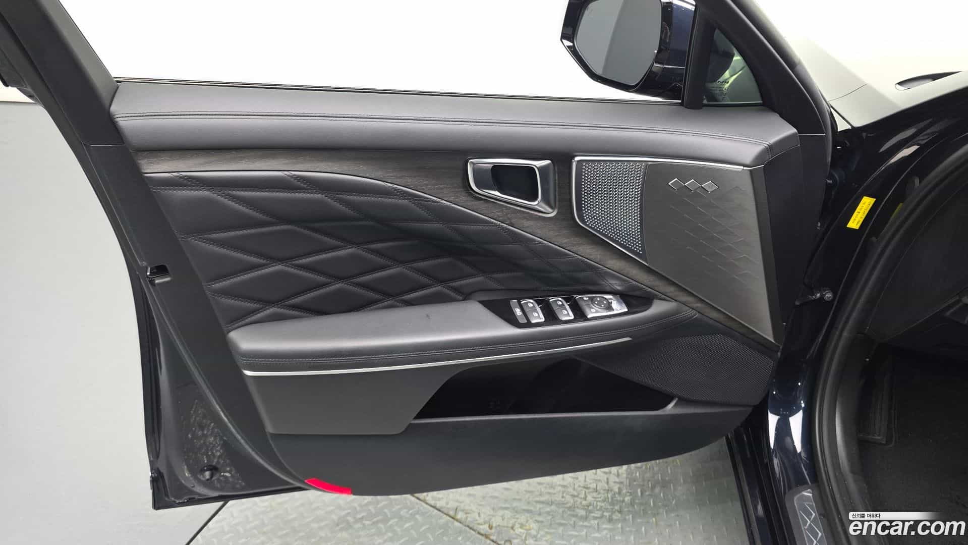 K8 Kia 2021.3-INNER-034