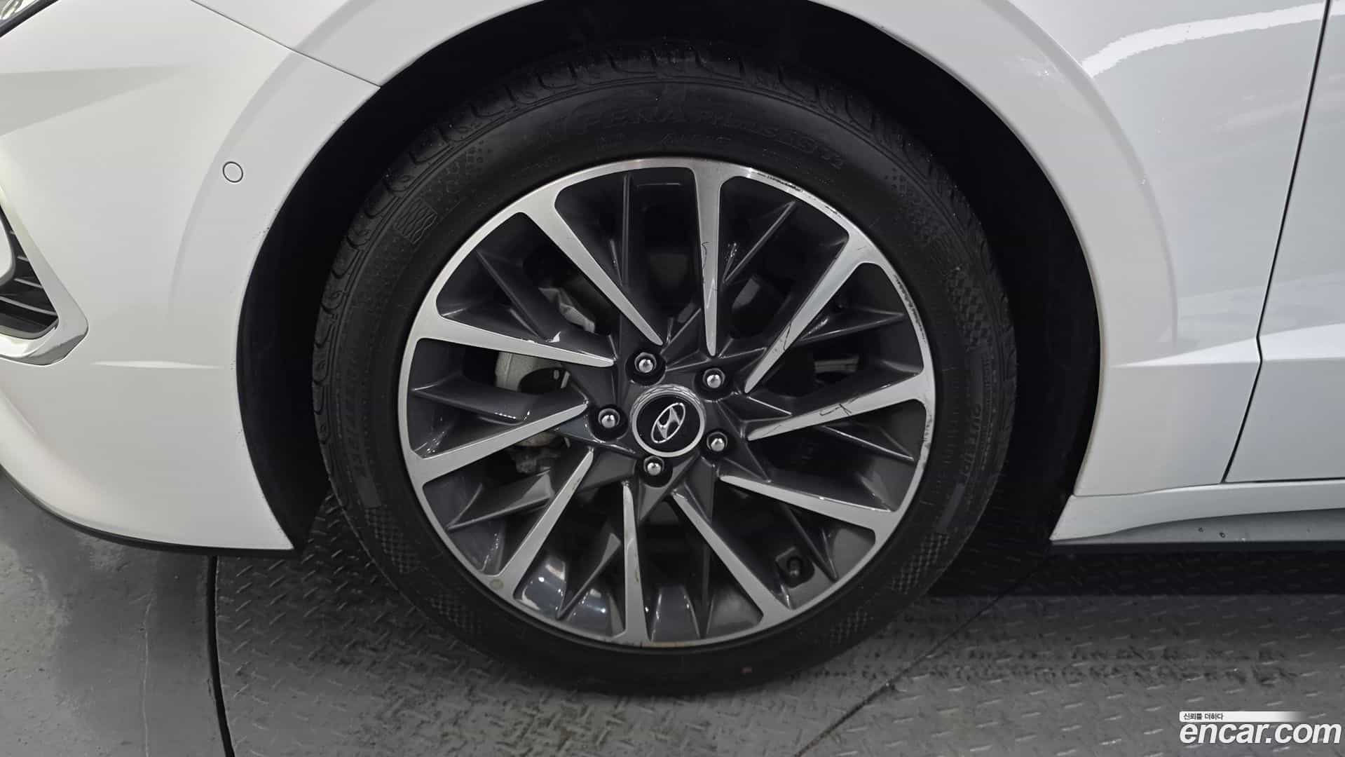 Sonata Hyundai 2021.0-OUTER-005