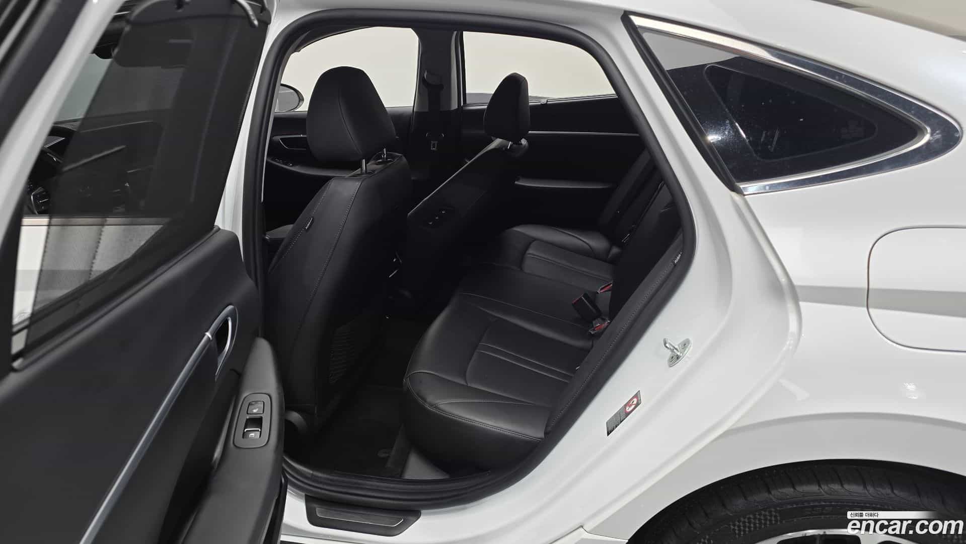 Sonata Hyundai 2021.0-OPTION-015